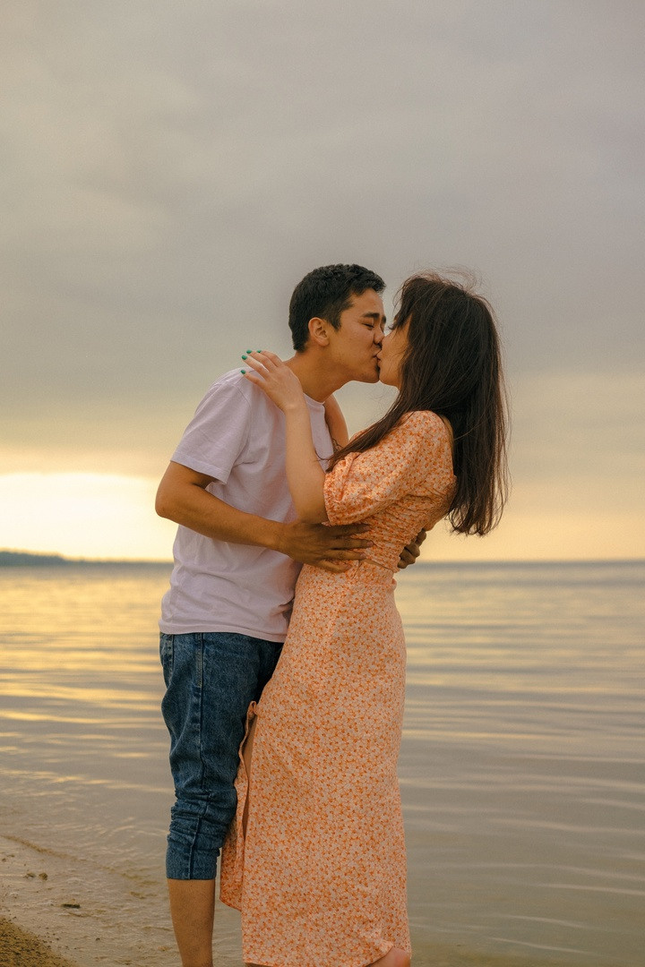 У берега реки. Фотограф в Иркутске Анна Мирошникова