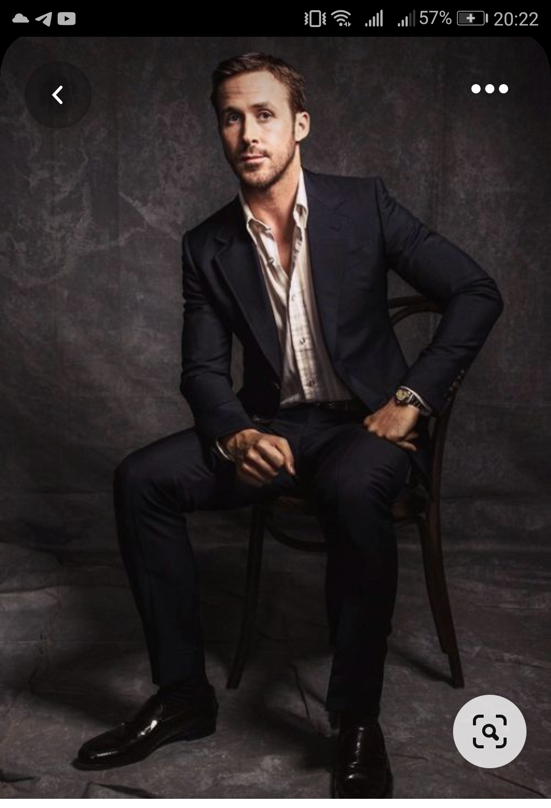 Портрет парни