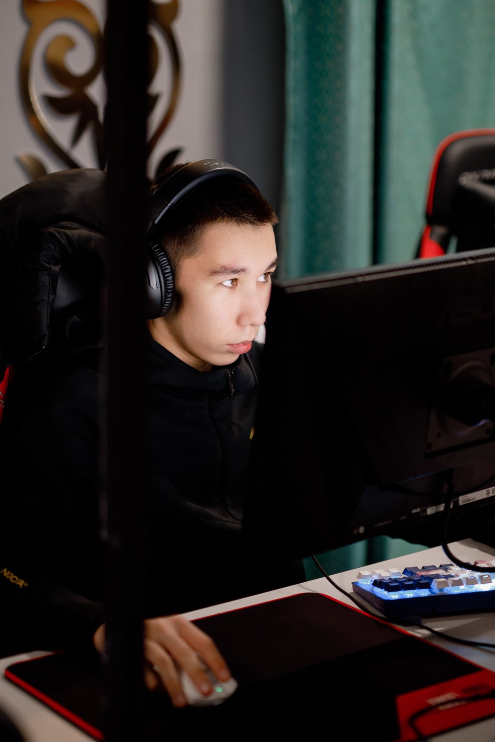 ABYROI cyber lounge. КИПЯТКОМ КОКШЕТАУ