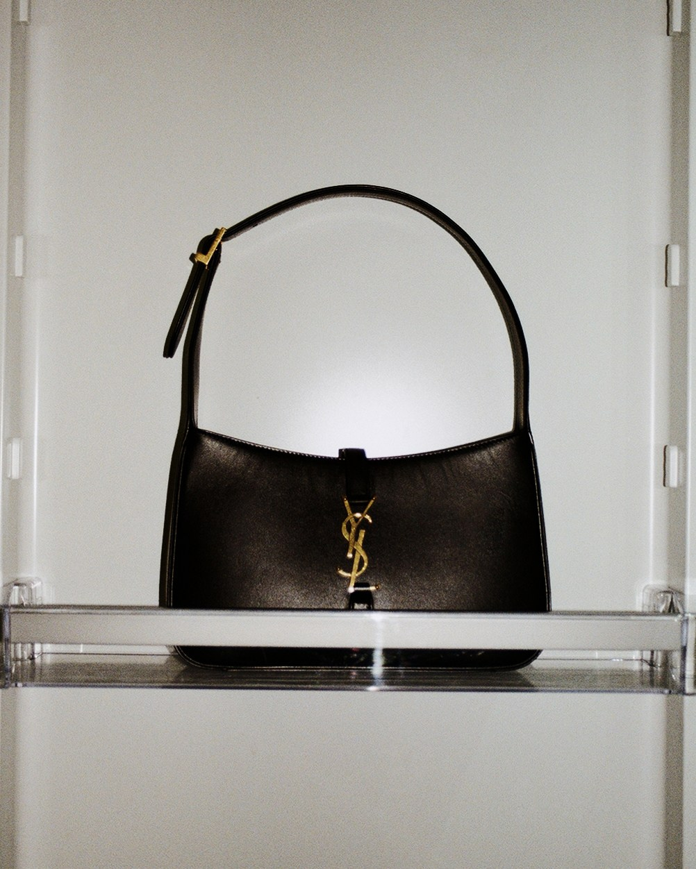 TheCULTT (35 mm). Фотограф и видеограф для брендов в Москве