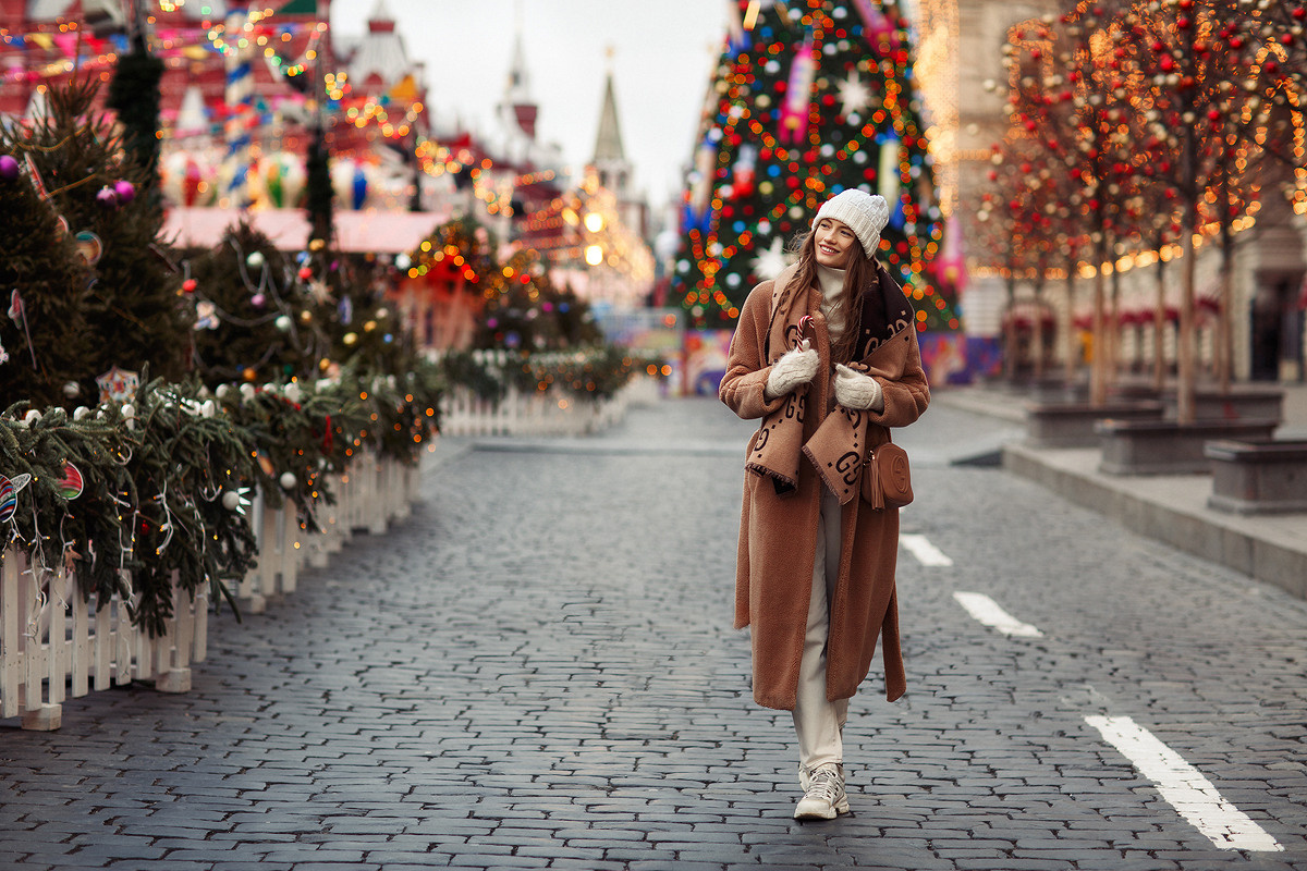 Приглашаю на фотосессии в студии Москвы. Будуарный и женский портретный фотограф Москва
