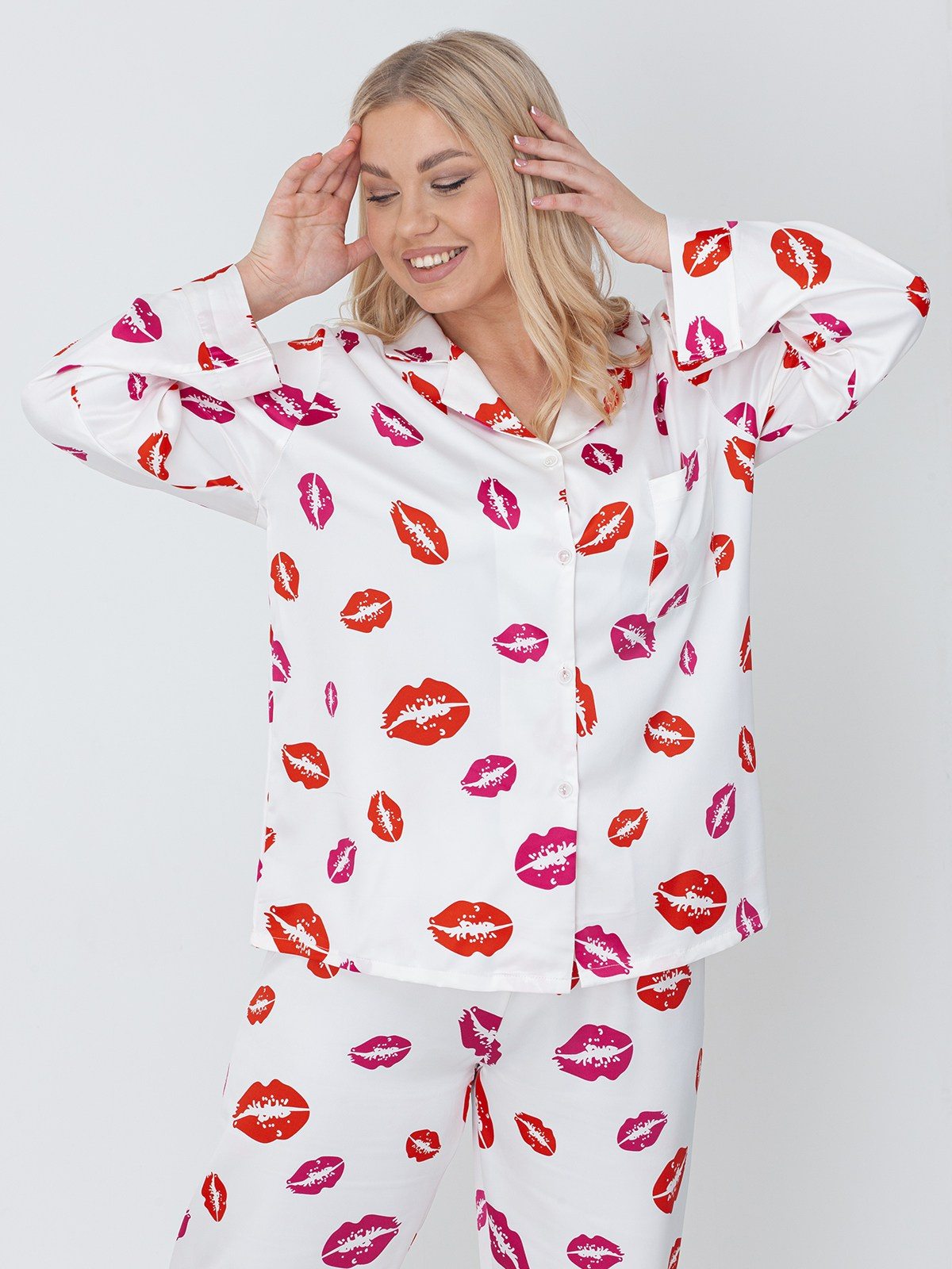 Аня сайз+. Сборные фотосъёмки в Москве. фотосессии одежды.фотограф