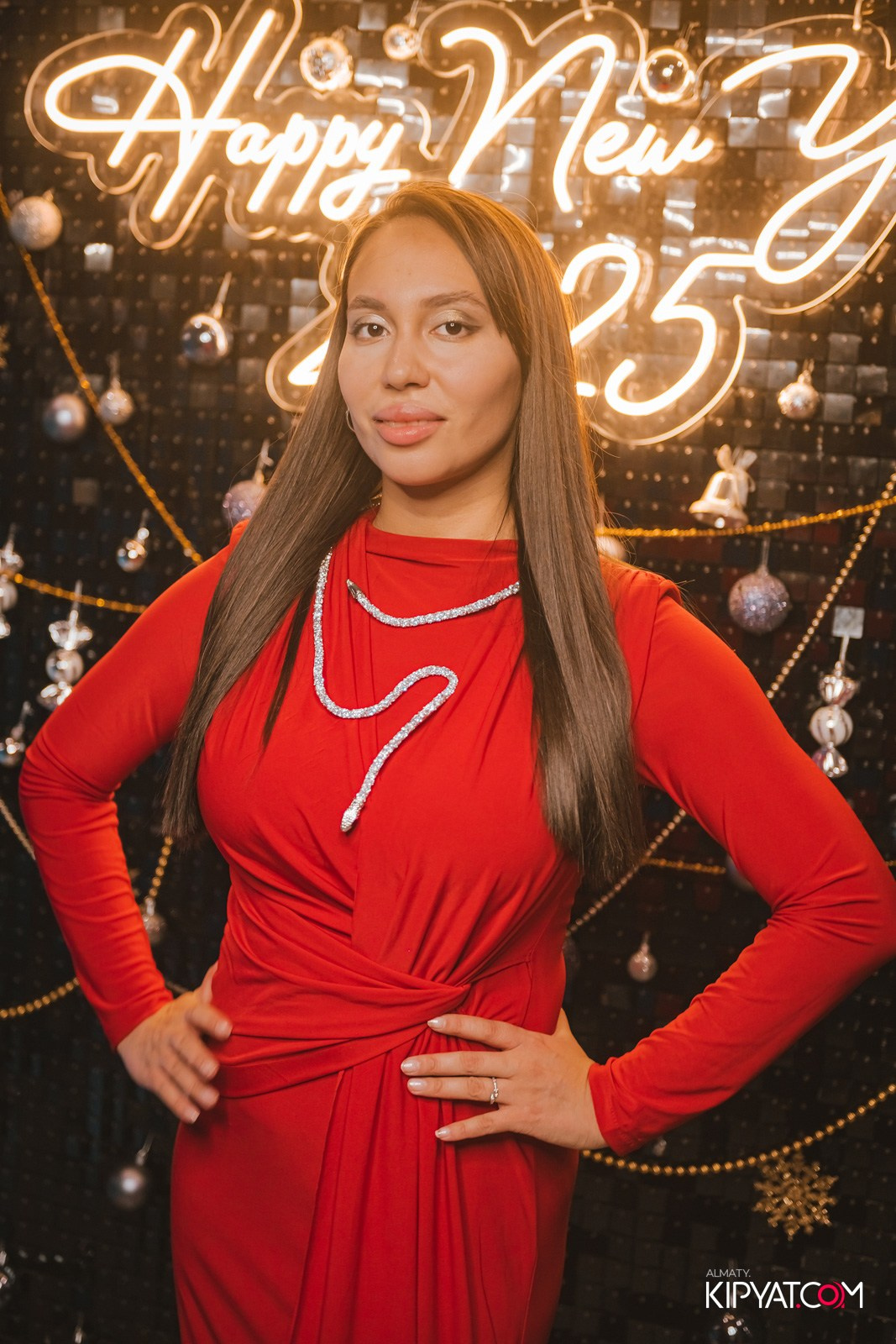 LAUREATE GRANDE CAFE. КИПЯТКОМ АЛМАТЫ!