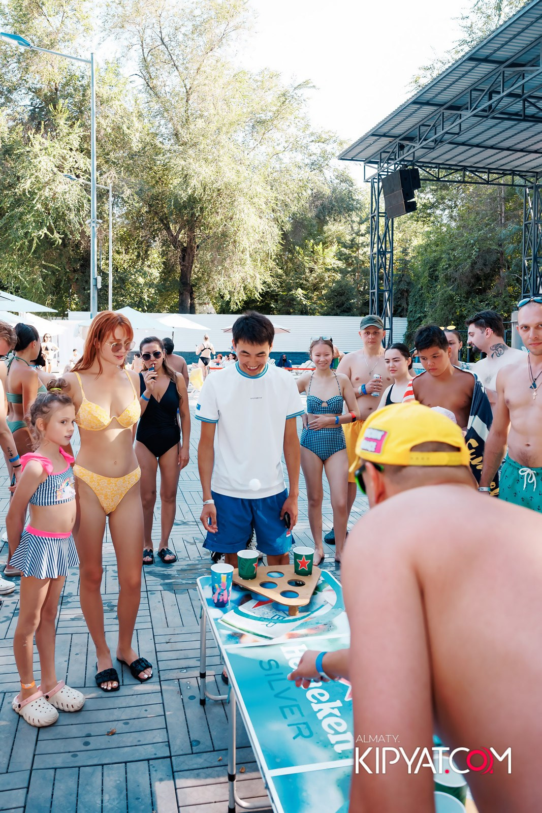 ПЕННАЯ ВЕЧЕРИНКА/ДЫМОВОЕ ШОУ/БАССЕЙН DELIGHT POOL. КИПЯТКОМ АЛМАТЫ!