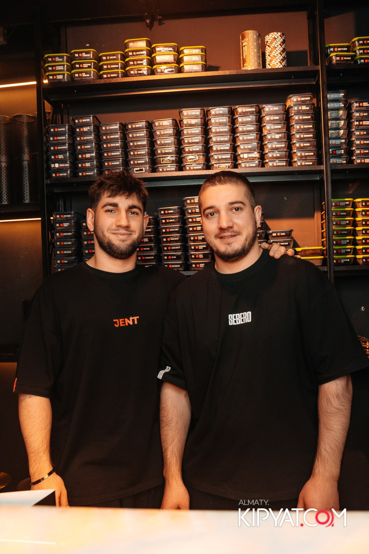 HOOKAH PLACE ALMATY. КИПЯТКОМ АЛМАТЫ!