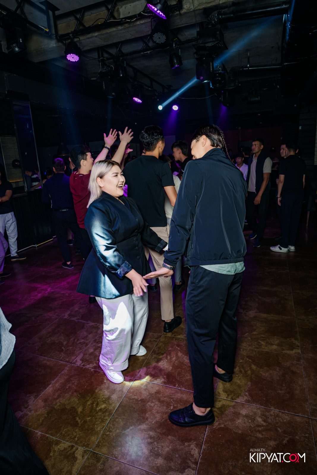 ARAGOSTA. КИПЯТКОМ АЛМАТЫ!