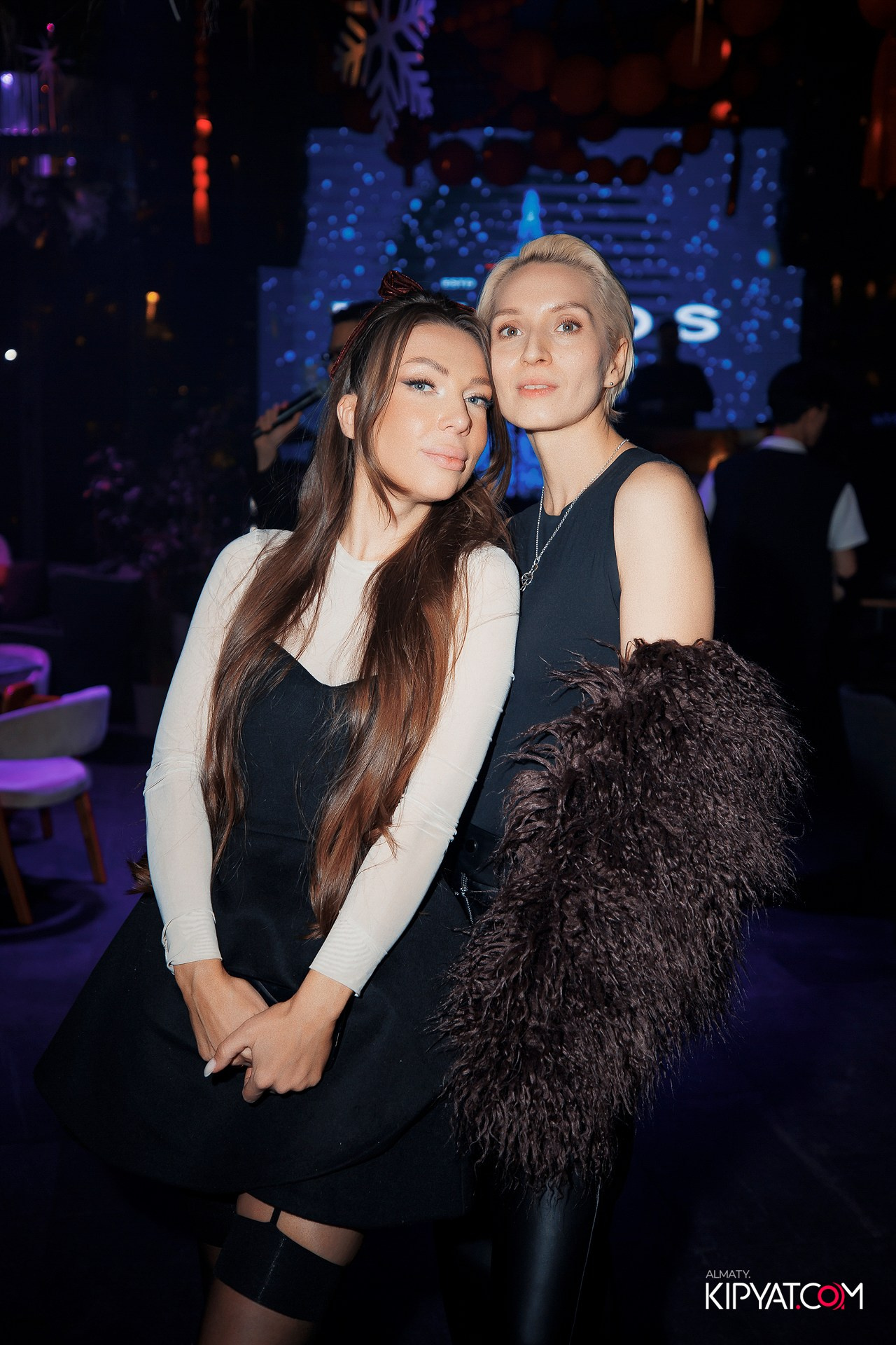 FRIENDS BAR & TERRACE. КИПЯТКОМ АЛМАТЫ! Фотосъемка мероприятий в Алматы