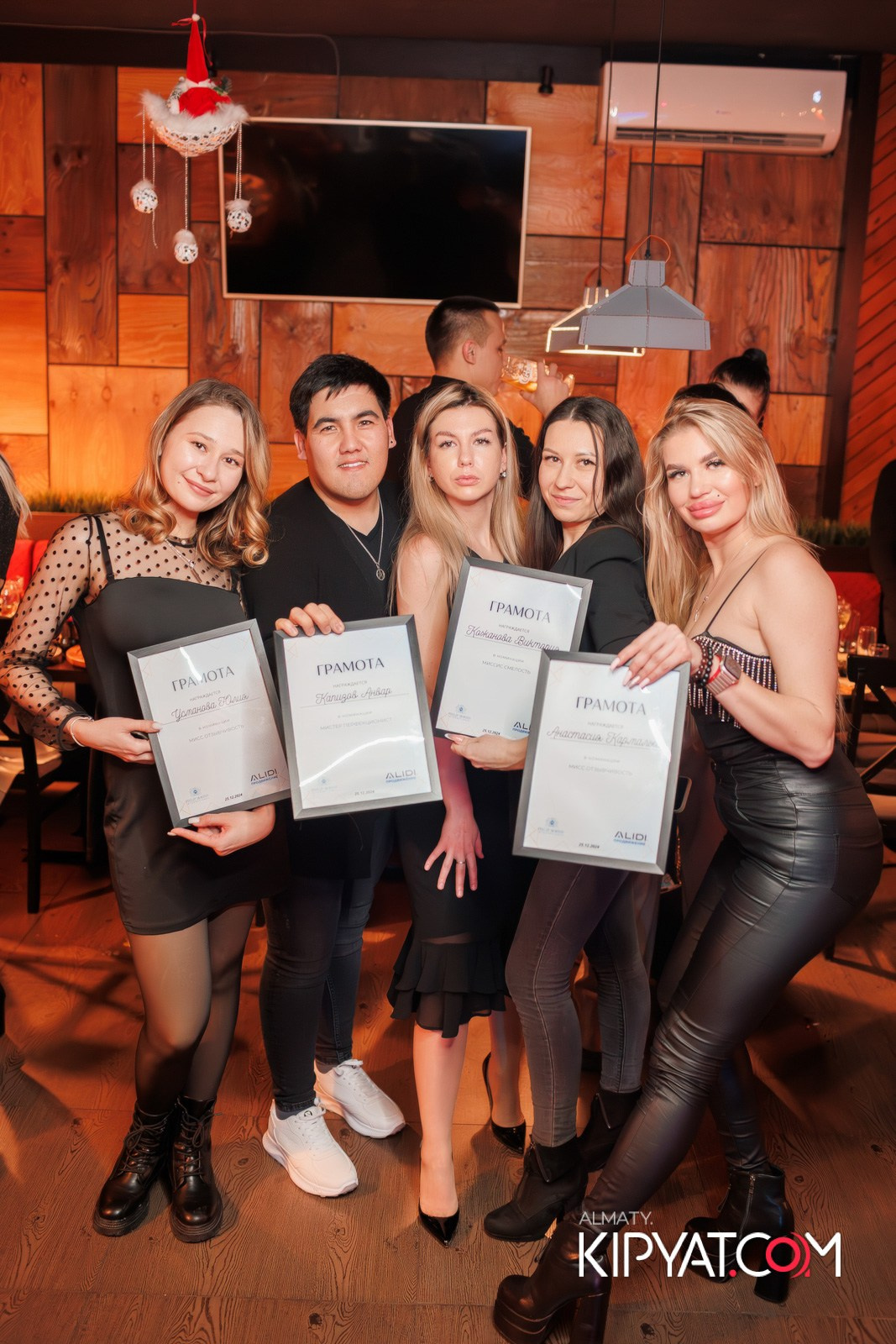 ШАШЛЫКОФФ. КИПЯТКОМ АЛМАТЫ!