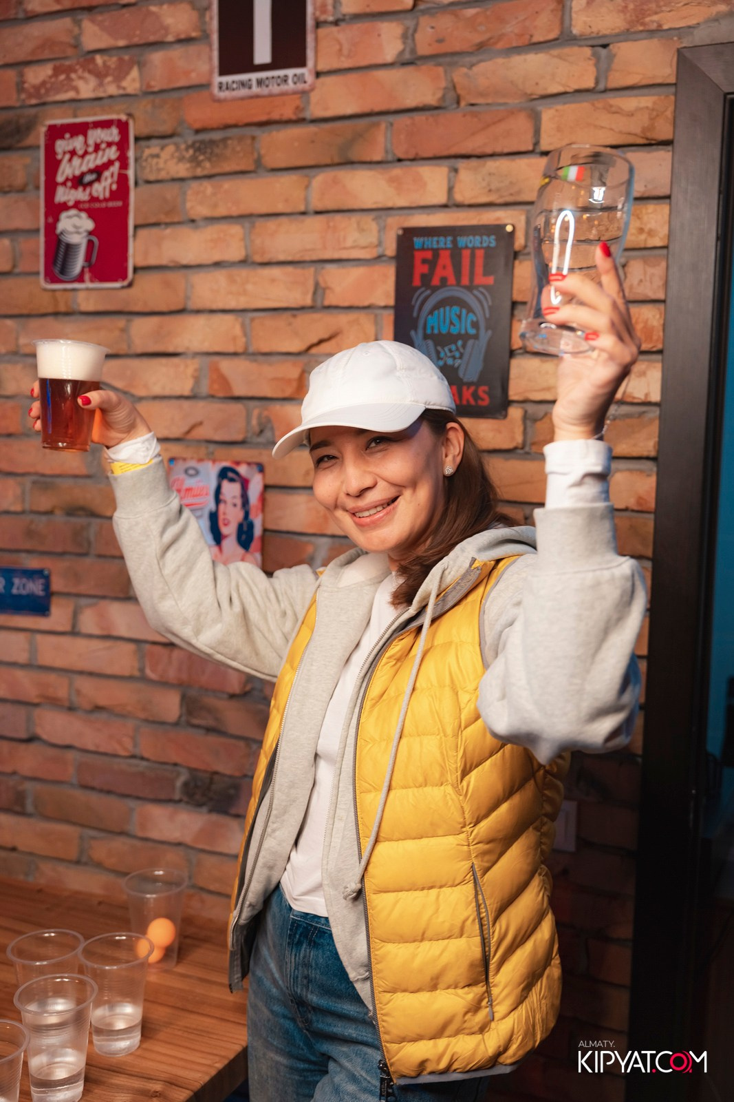 HARVEY'S PUB. КИПЯТКОМ АЛМАТЫ!