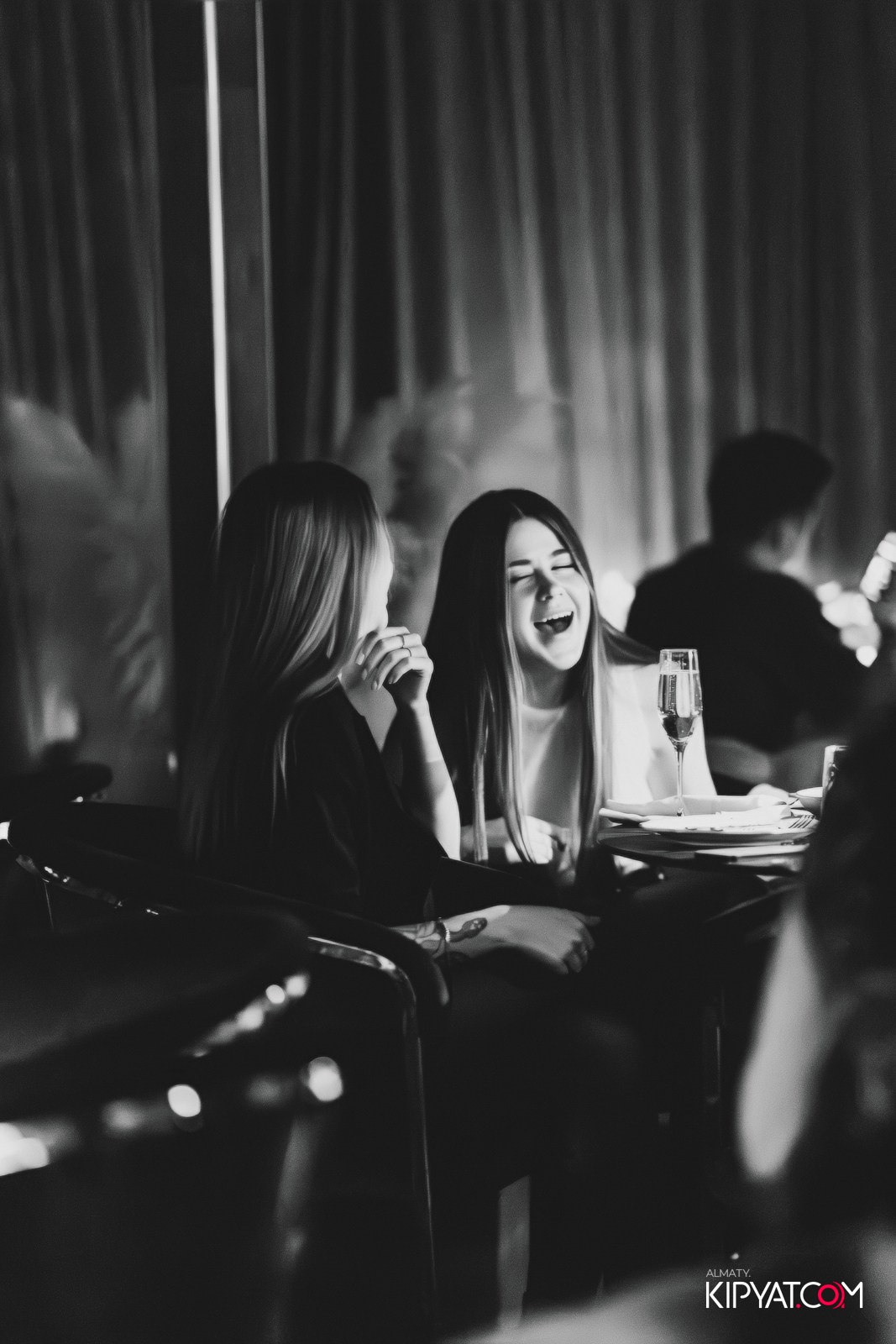 PATRIKI RESTAURANT. КИПЯТКОМ АЛМАТЫ!