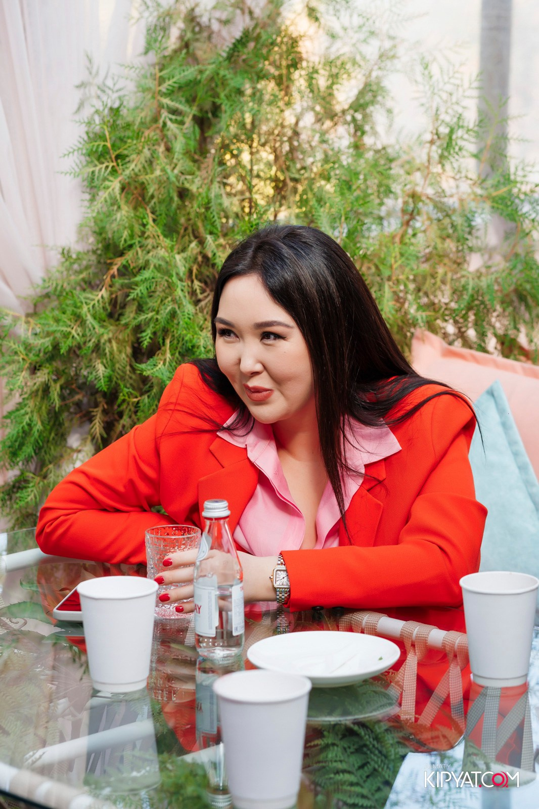 LOVA COFFEE. КИПЯТКОМ АЛМАТЫ!