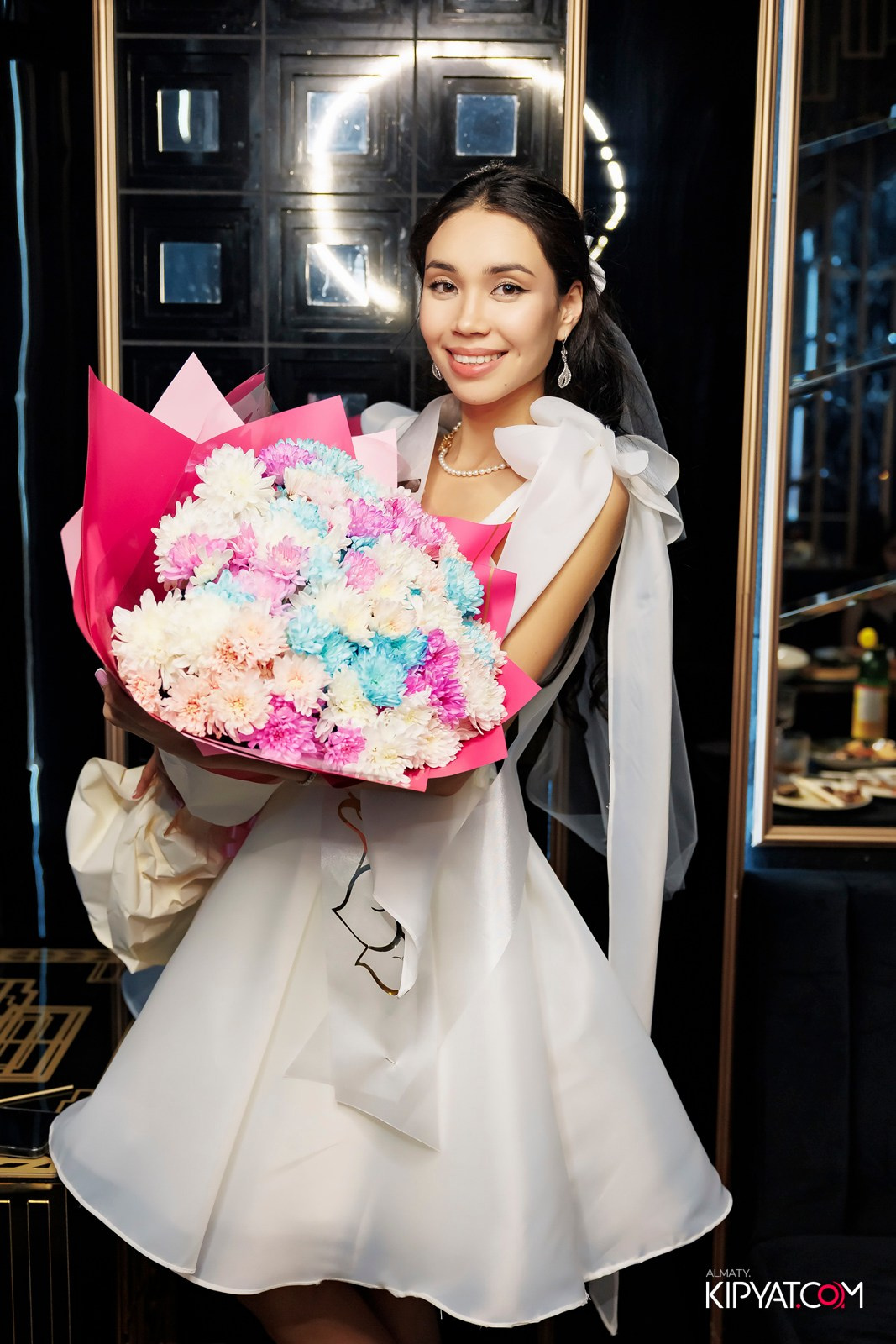 ЗАЯ, НА БИС. КИПЯТКОМ АЛМАТЫ!