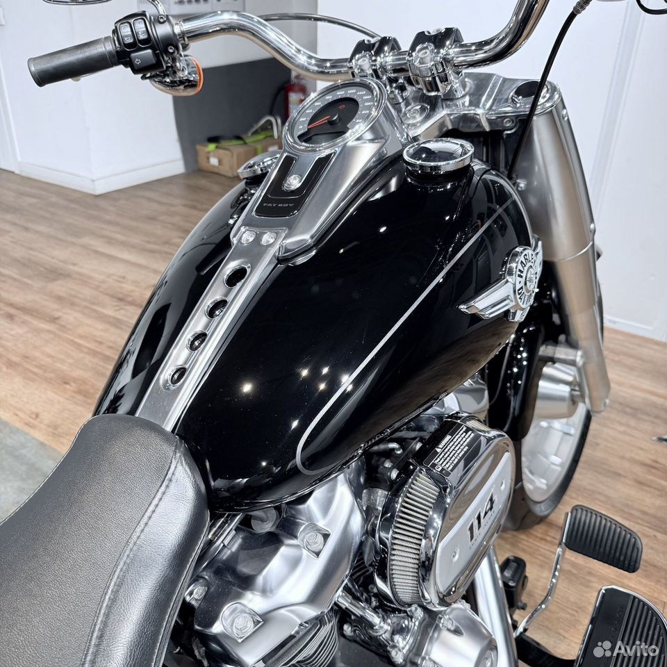 2018 Fat Boy 114 АВS Vivid Вlаck. Hello Davidson, Москва. Только хорошие мотоциклы…