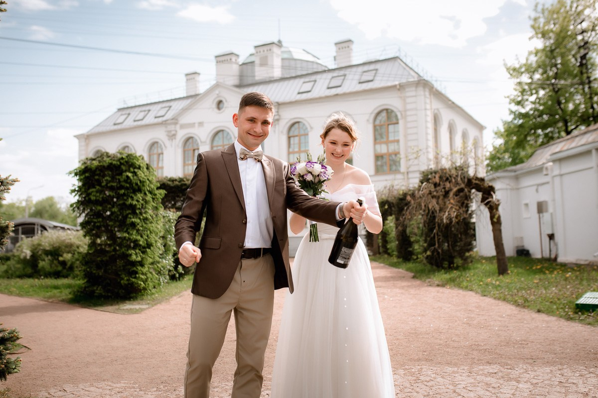 Свадебная съёмка в плохую погоду: почему дождь, туман и ветер — не проблема, а подарок кадру. Свадебный фотограф — Санкт-Петербург (СПб) Питер