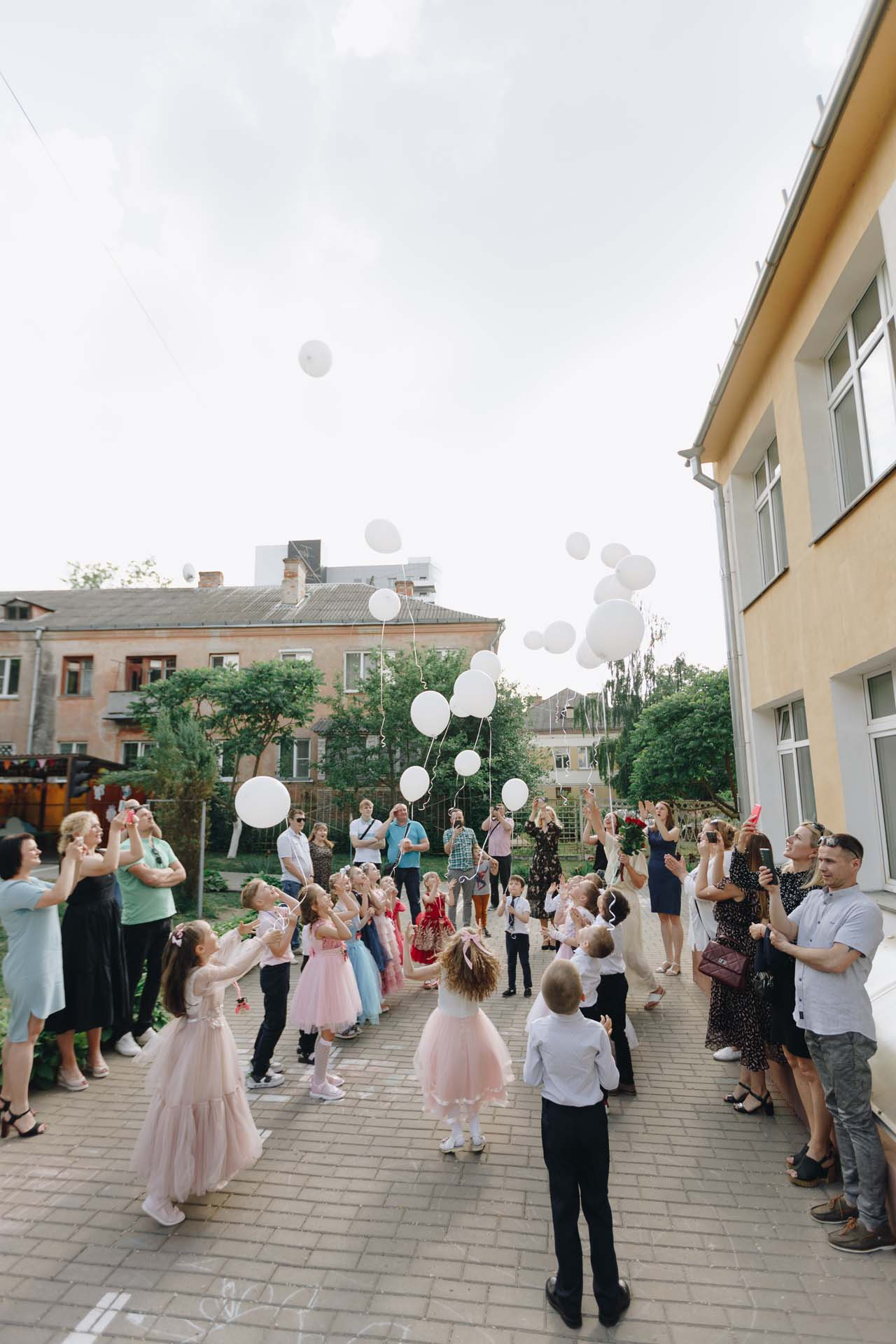ДетСад выпускной. Свадебный семейный фотограф и видеограф Гомель Минск Беларусь Европа