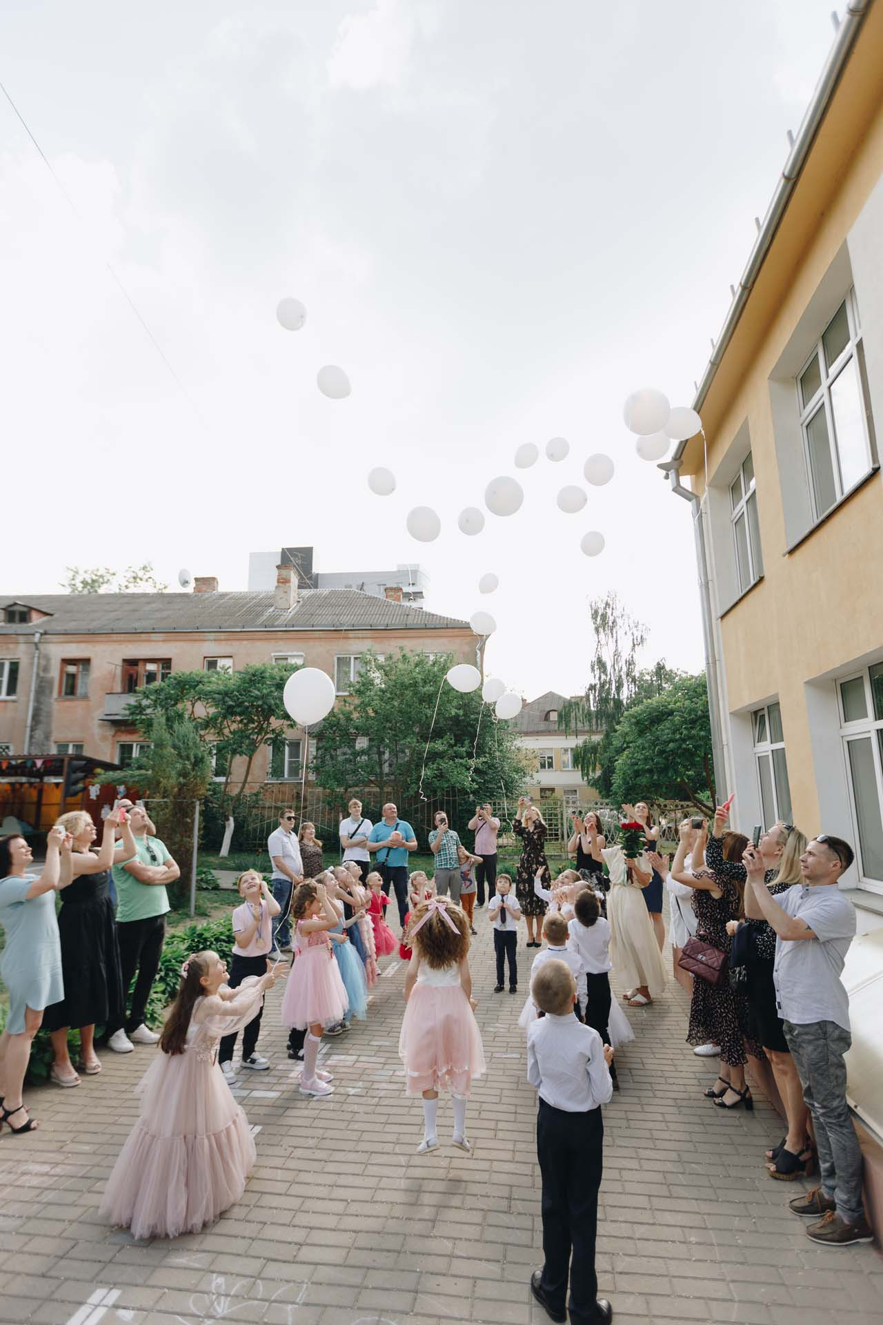 ДетСад выпускной. Свадебный семейный фотограф и видеограф Гомель Минск Беларусь Европа
