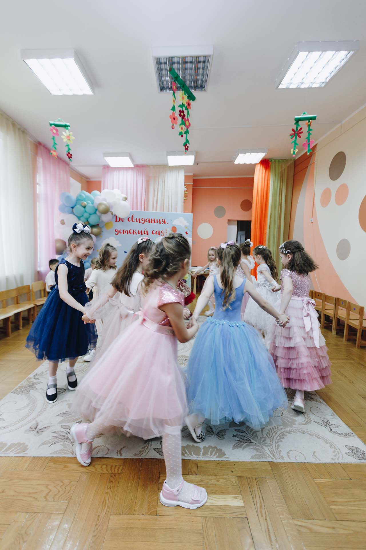 ДетСад выпускной. Свадебный семейный фотограф и видеограф Гомель Минск Беларусь Европа