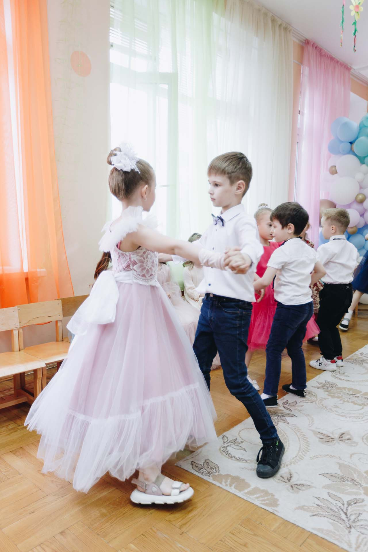 ДетСад выпускной. Свадебный семейный фотограф и видеограф Гомель Минск Беларусь Европа