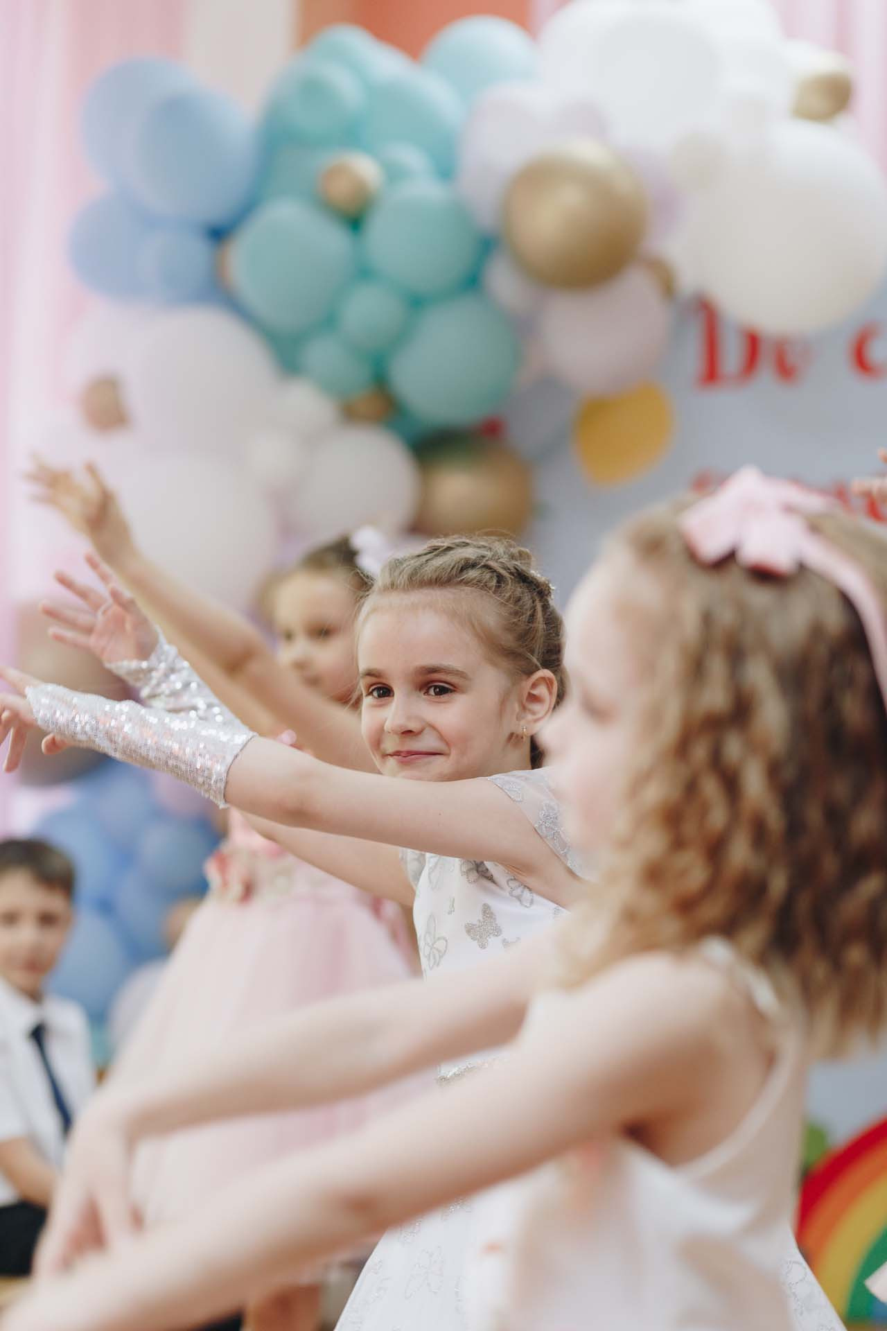 ДетСад выпускной. Свадебный семейный фотограф и видеограф Гомель Минск Беларусь Европа