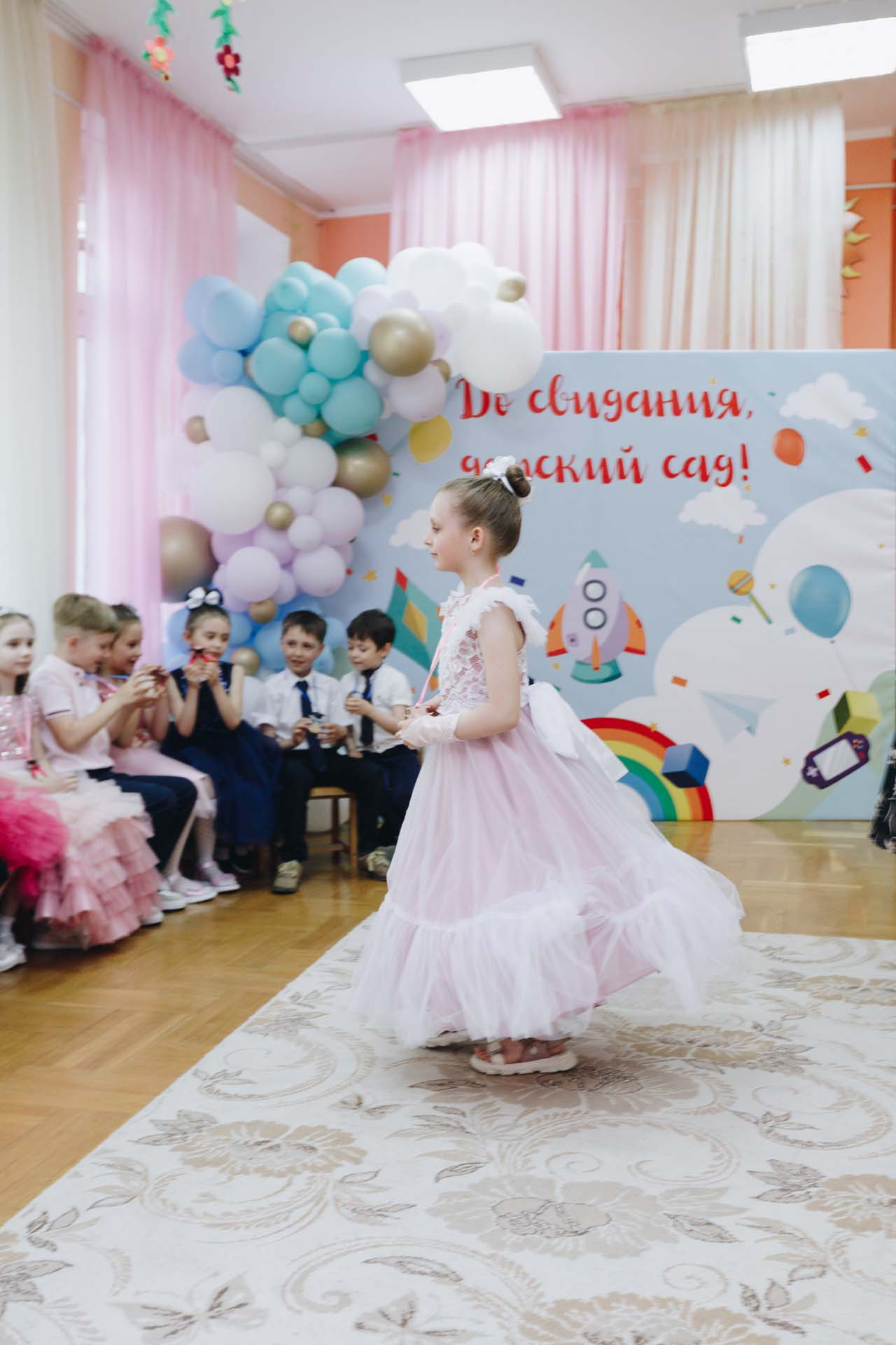 ДетСад выпускной. Свадебный семейный фотограф и видеограф Гомель Минск Беларусь Европа