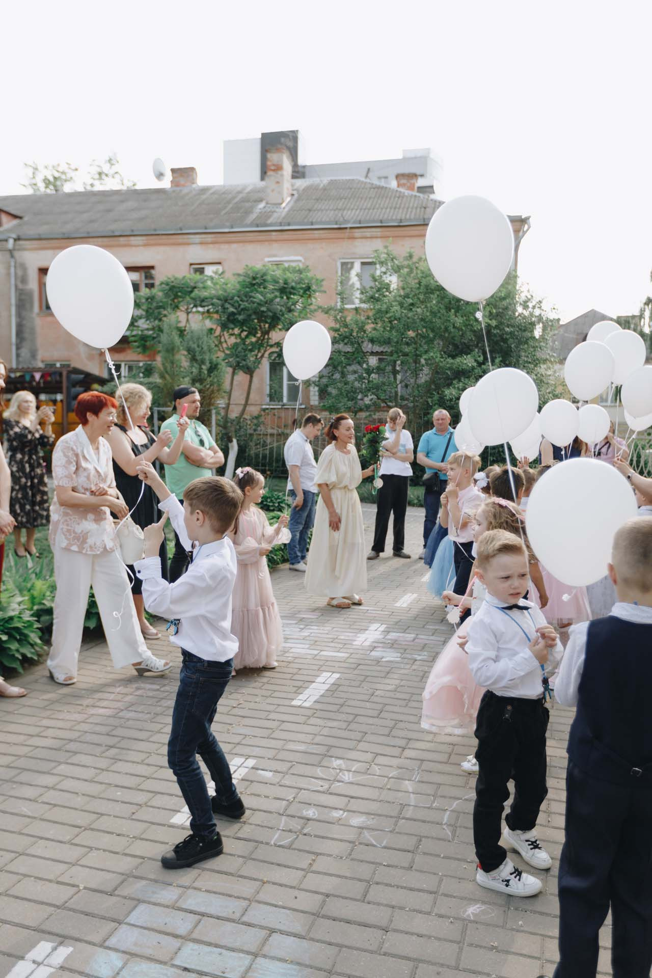 ДетСад выпускной. Свадебный семейный фотограф и видеограф Гомель Минск Беларусь Европа
