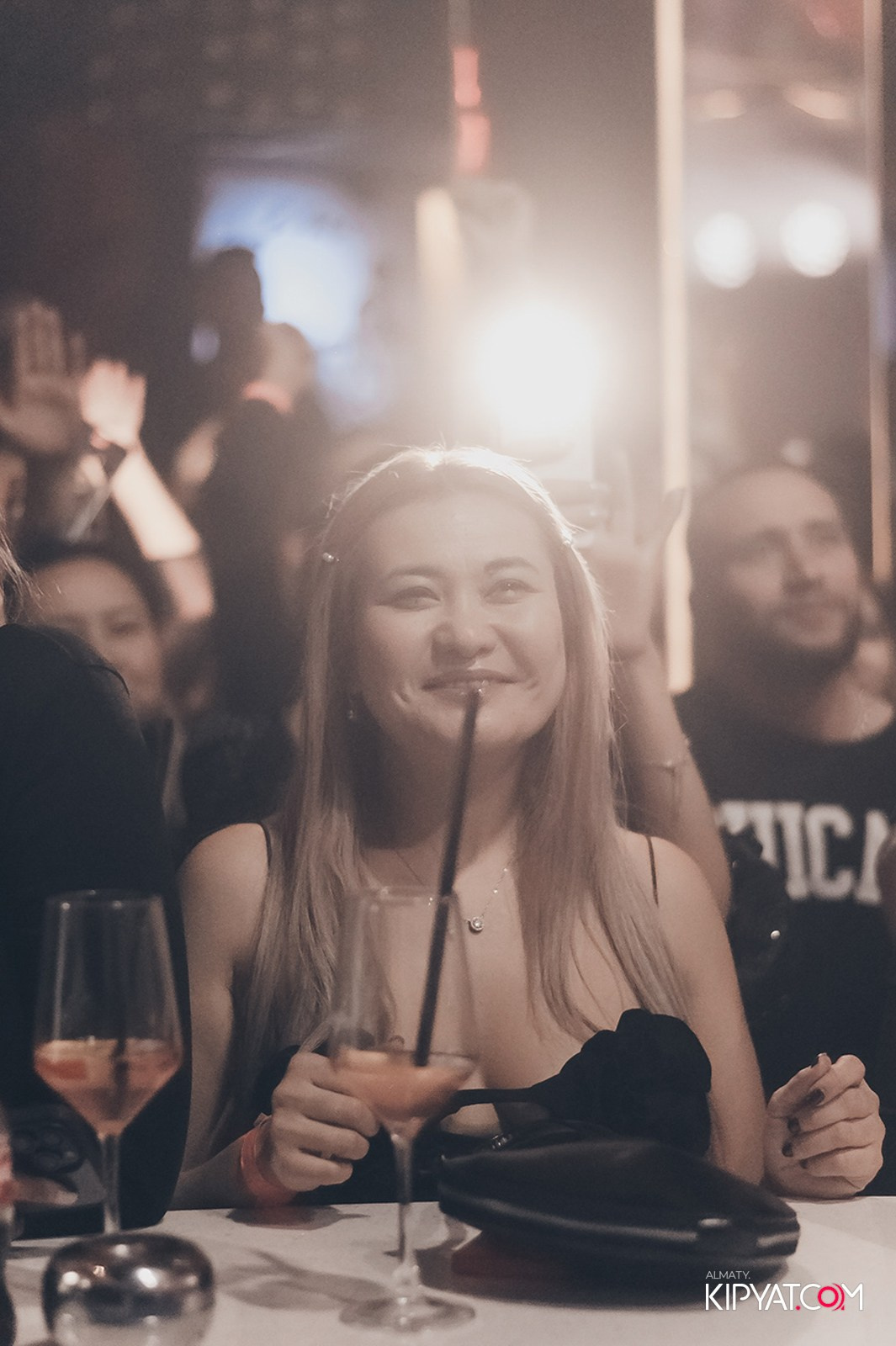 CLUB SHOW BY ИРИНА КАЙРАТОВНА В SANTA BARBARA CLUB. КИПЯТКОМ АЛМАТЫ!