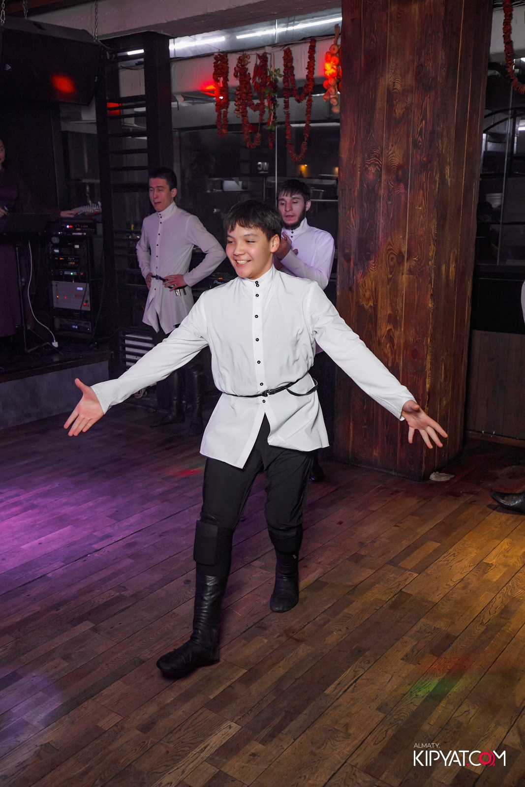 ВАХТАНГУРИ. КИПЯТКОМ АЛМАТЫ!