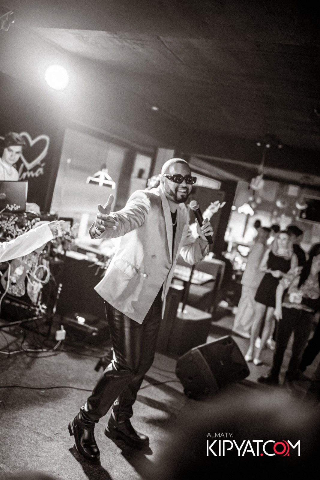 ШАШЛЫКОФФ. КИПЯТКОМ АЛМАТЫ!