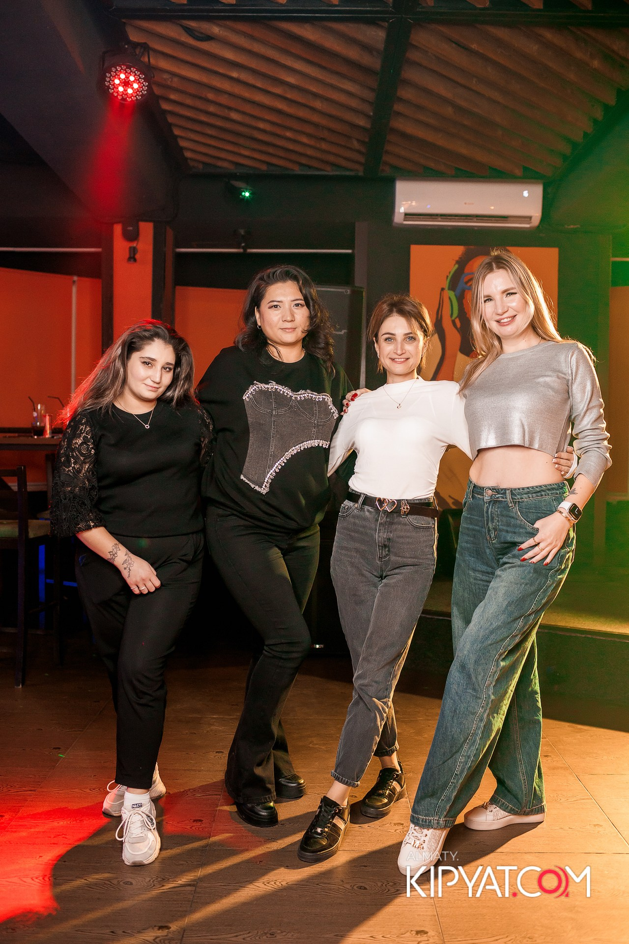 ШАШЛЫКОФФ. КИПЯТКОМ АЛМАТЫ!