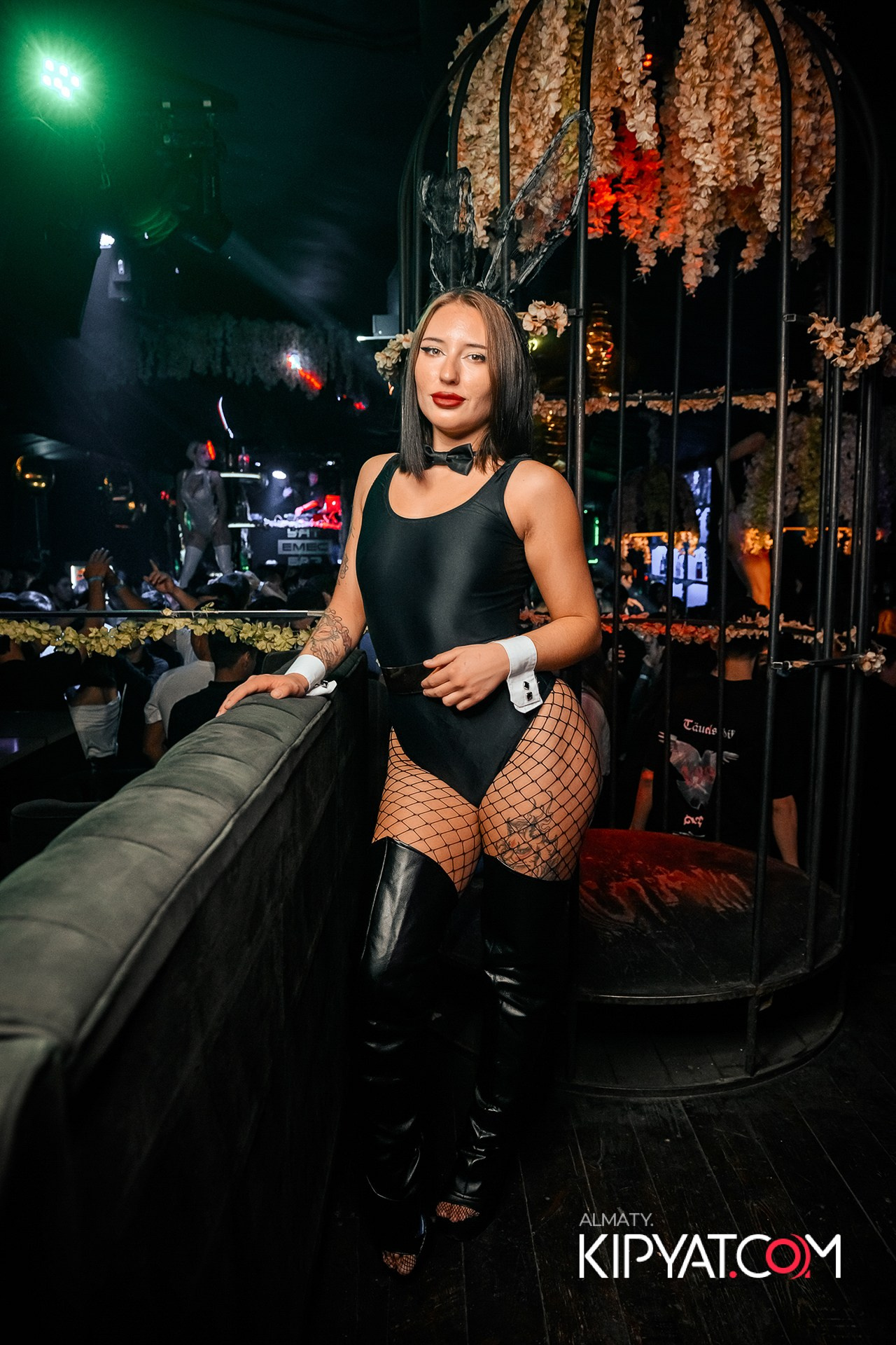 UYAT EMES BAR. КИПЯТКОМ АЛМАТЫ!