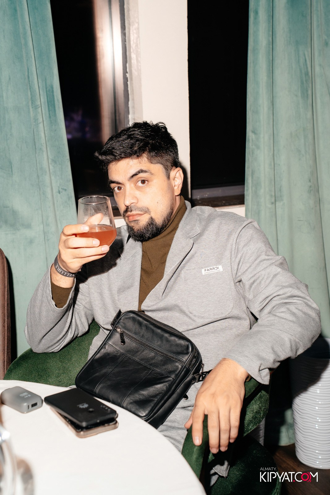 ПРЕЗЕНТАЦИЯ ЖУРНАЛА «VELLURE». КИПЯТКОМ АЛМАТЫ!