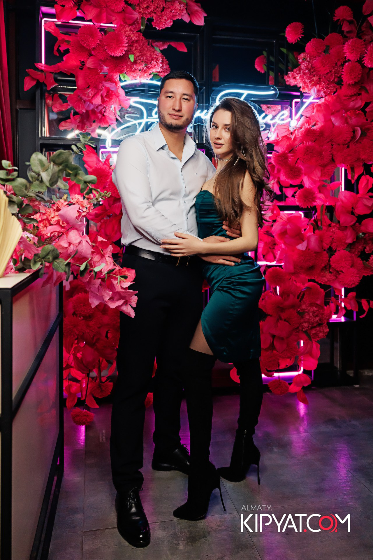 ЗАЯ, НА БИС. КИПЯТКОМ АЛМАТЫ!