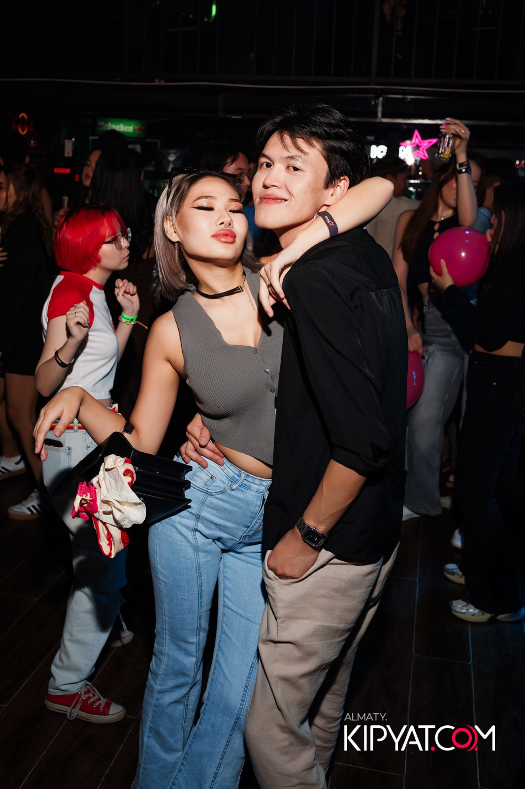 НОЧНОЙ КЛУБ ICON. КИПЯТКОМ АЛМАТЫ!