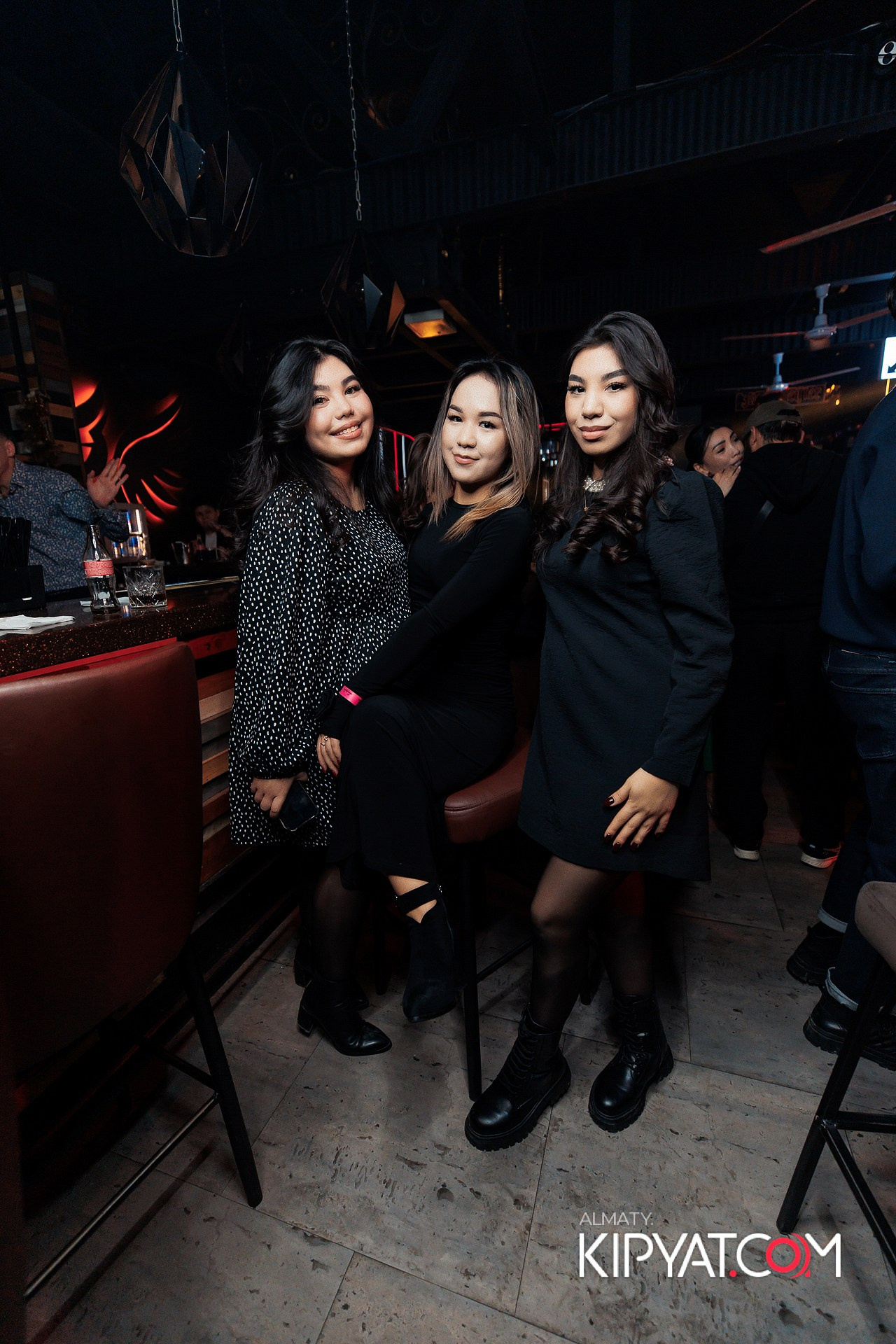 BANGLAROAD BAR SPECIAL GUEST: ASIK. КИПЯТКОМ АЛМАТЫ!