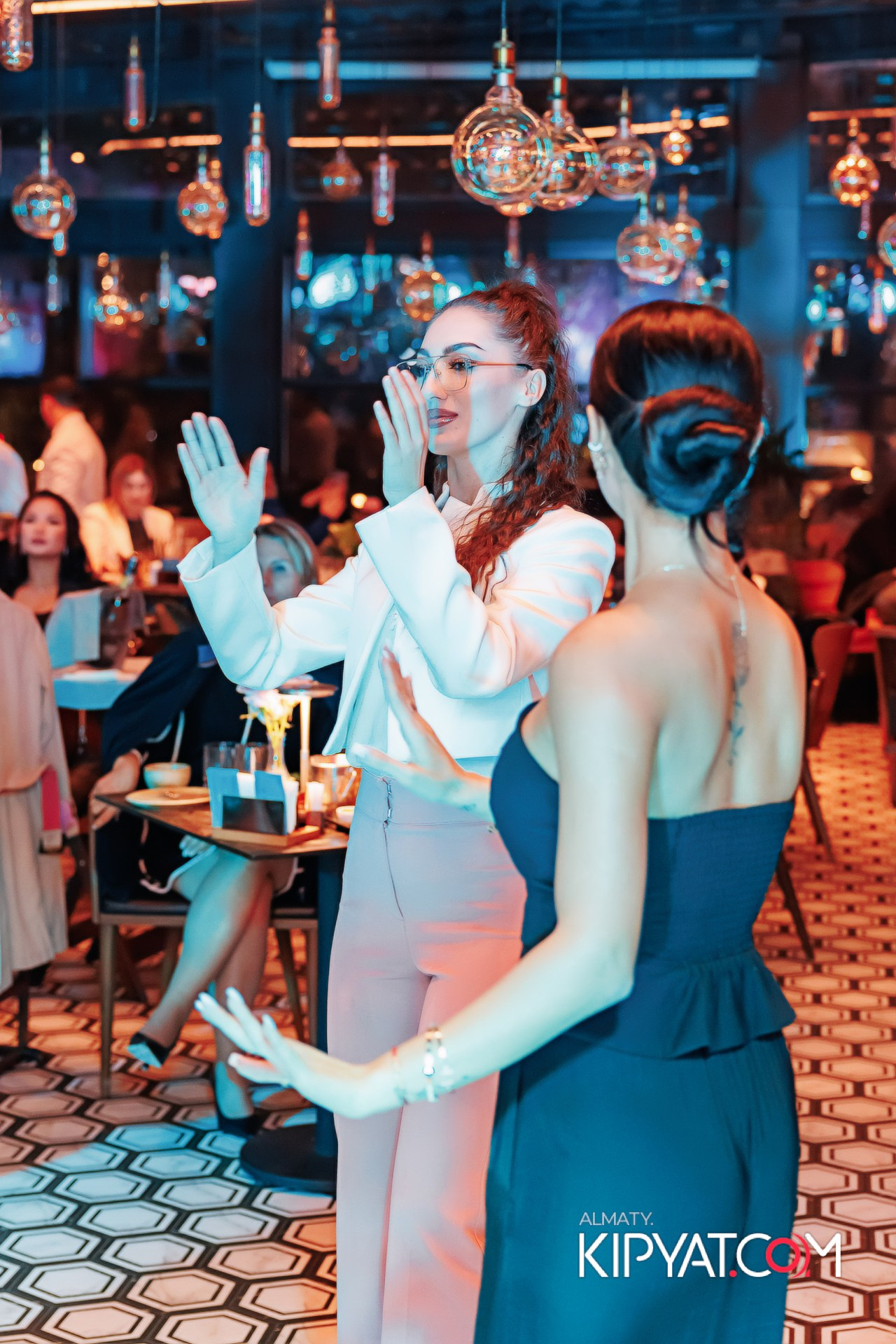 День рождения ресторана Noodles — 15 лет. КИПЯТКОМ АЛМАТЫ! Фотосъемка мероприятий в Алматы