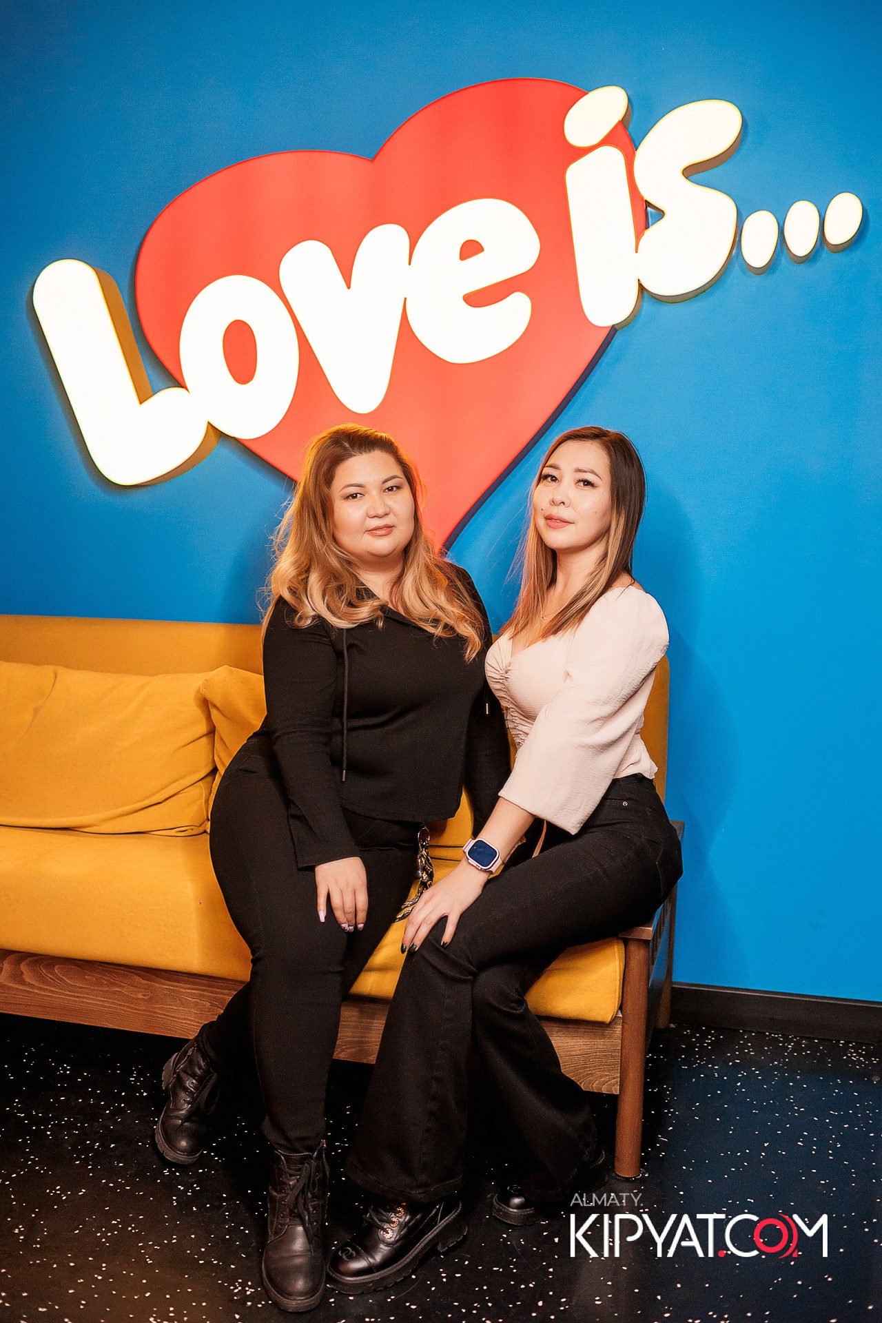 SANTA BARBARA — ВЫСТУПЛЕНИЕ ГРУППЫ REFLEX. КИПЯТКОМ АЛМАТЫ!