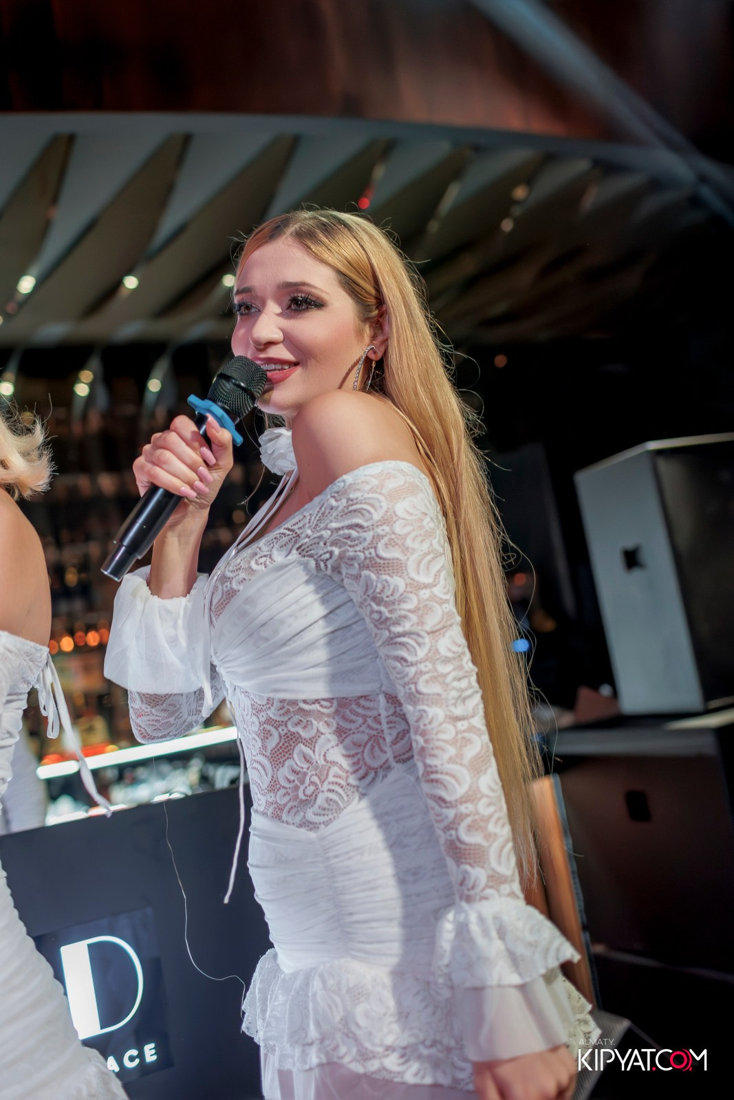 MOOD KARAOKE & TERRACE. КИПЯТКОМ АЛМАТЫ!