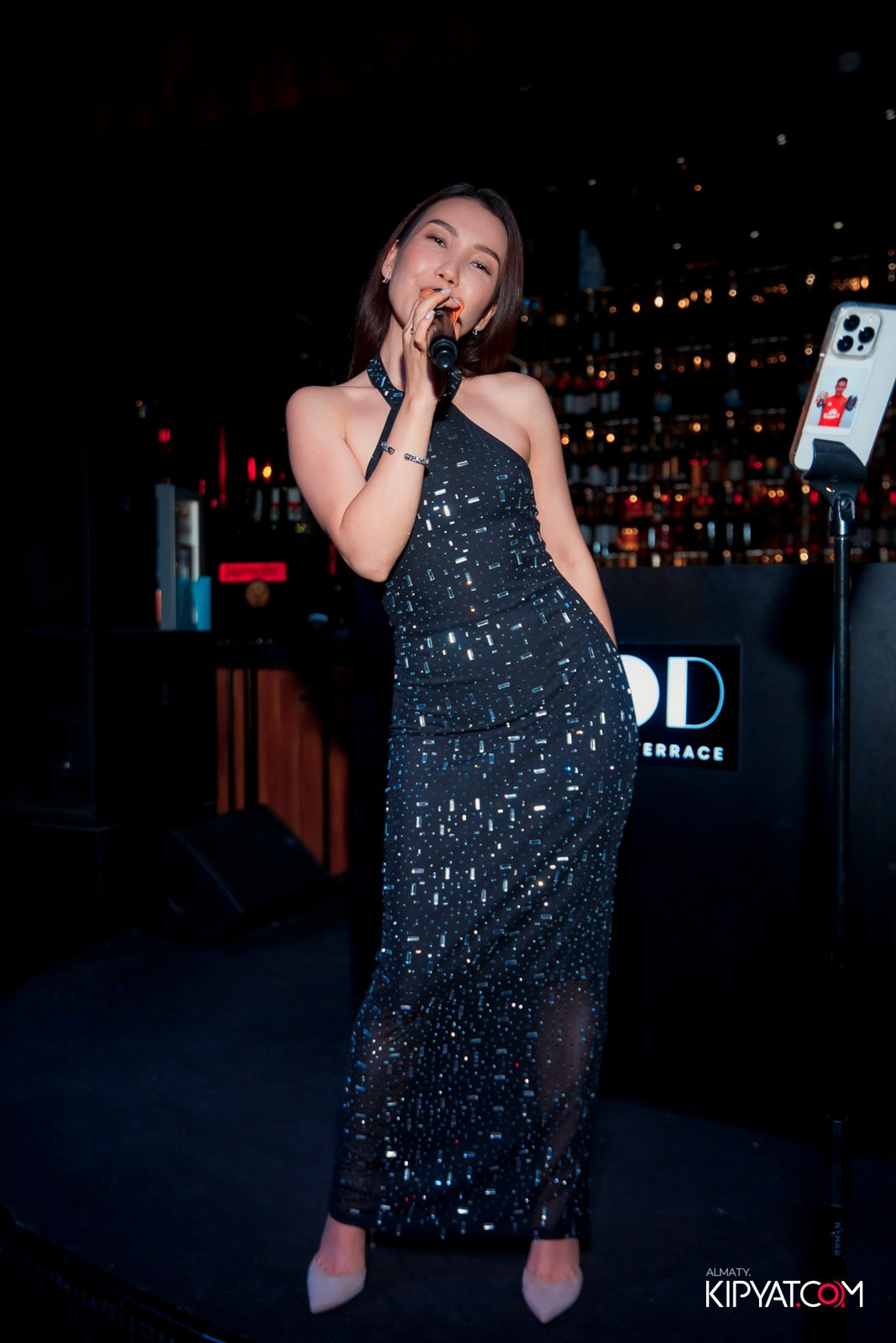 MOOD KARAOKE & TERRACE. КИПЯТКОМ АЛМАТЫ!