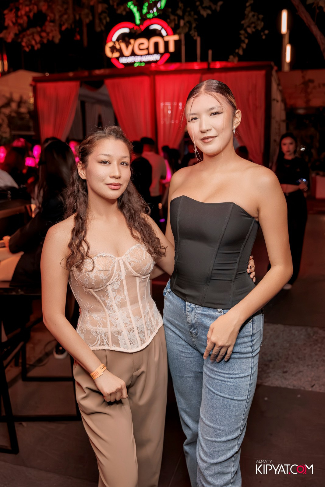 EVENT BAR. КИПЯТКОМ АЛМАТЫ!