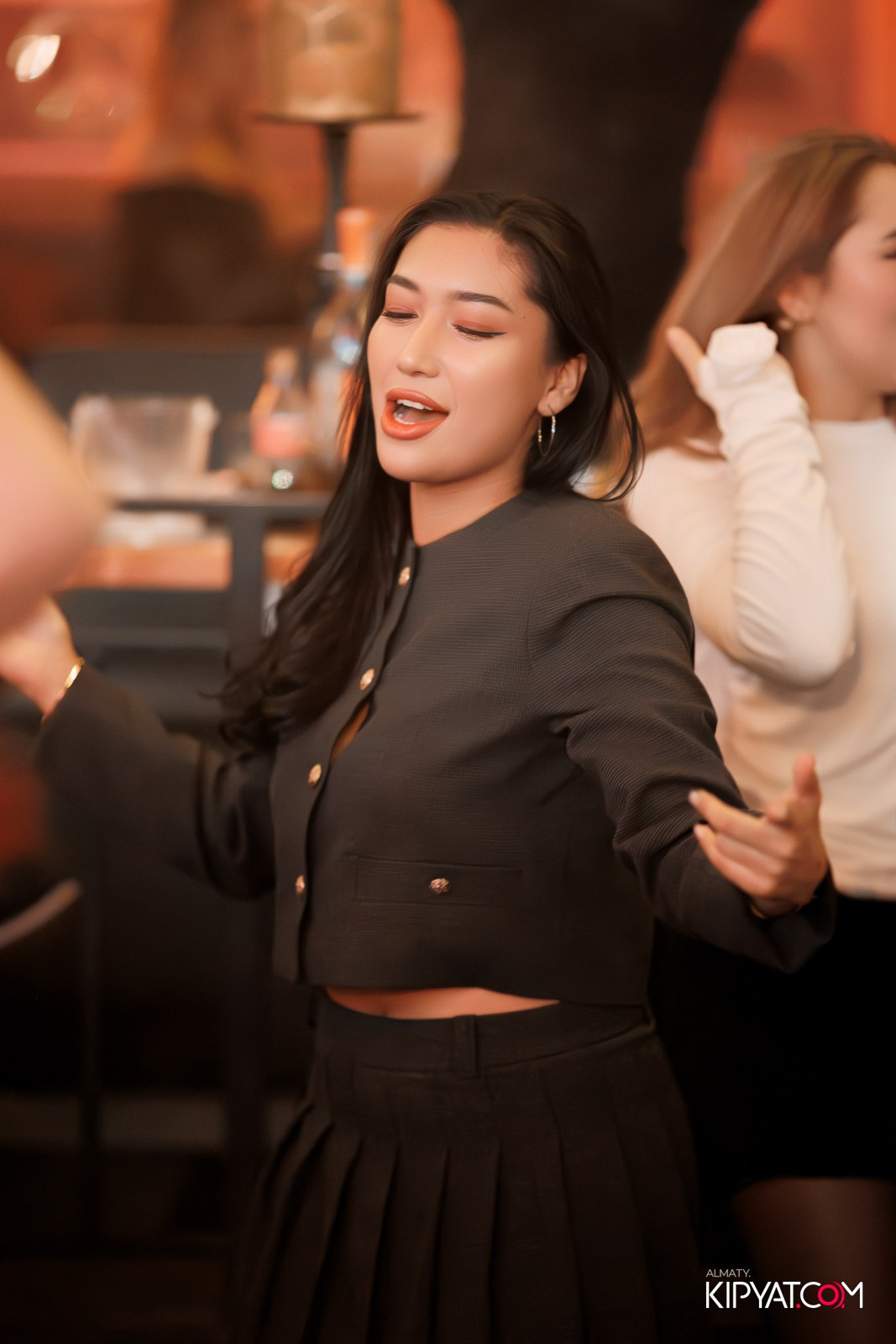 SANTA BARBARA. КИПЯТКОМ АЛМАТЫ!