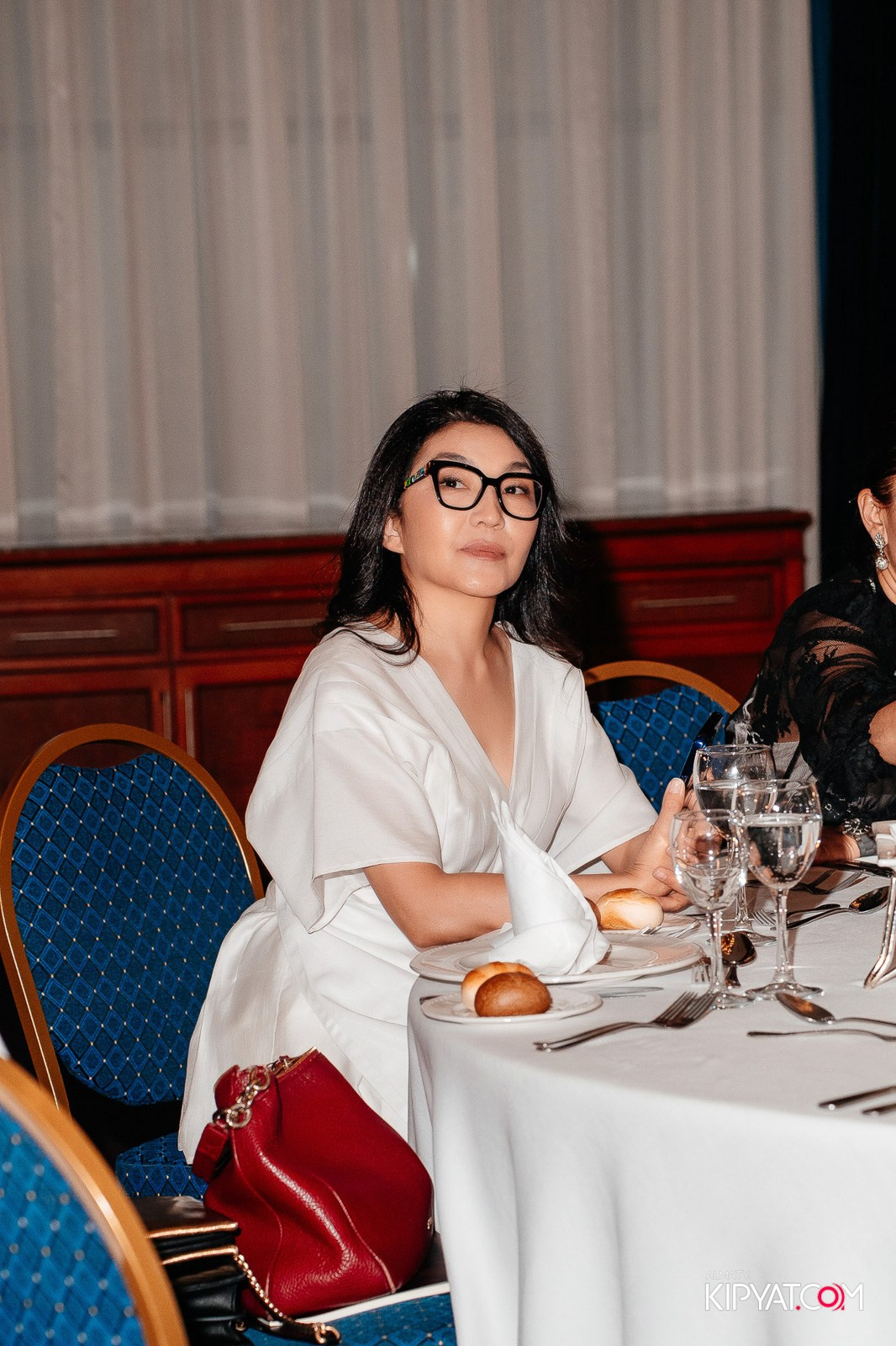 БЛАГОТВОРИТЕЛЬНЫЙ УЖИН В ЧЕСТЬ 30-ЛЕТИЯ ROTARY CLUB OF ALMATY. КИПЯТКОМ АЛМАТЫ!