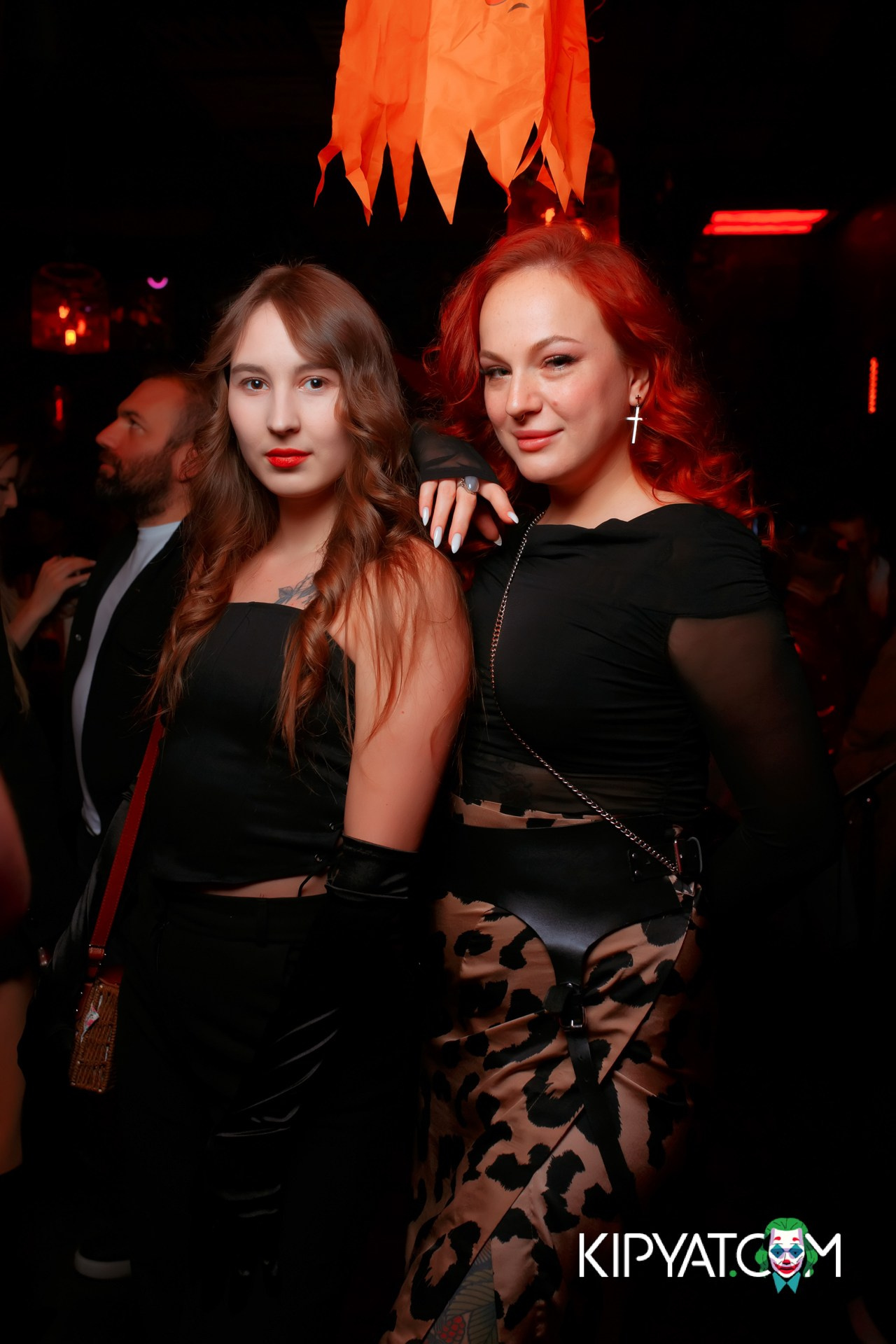 VICTORY AND MEXICAN WILD. КИПЯТКОМ АЛМАТЫ!