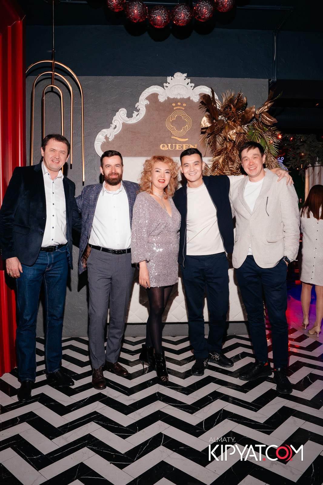 QUEEN. КИПЯТКОМ АЛМАТЫ!