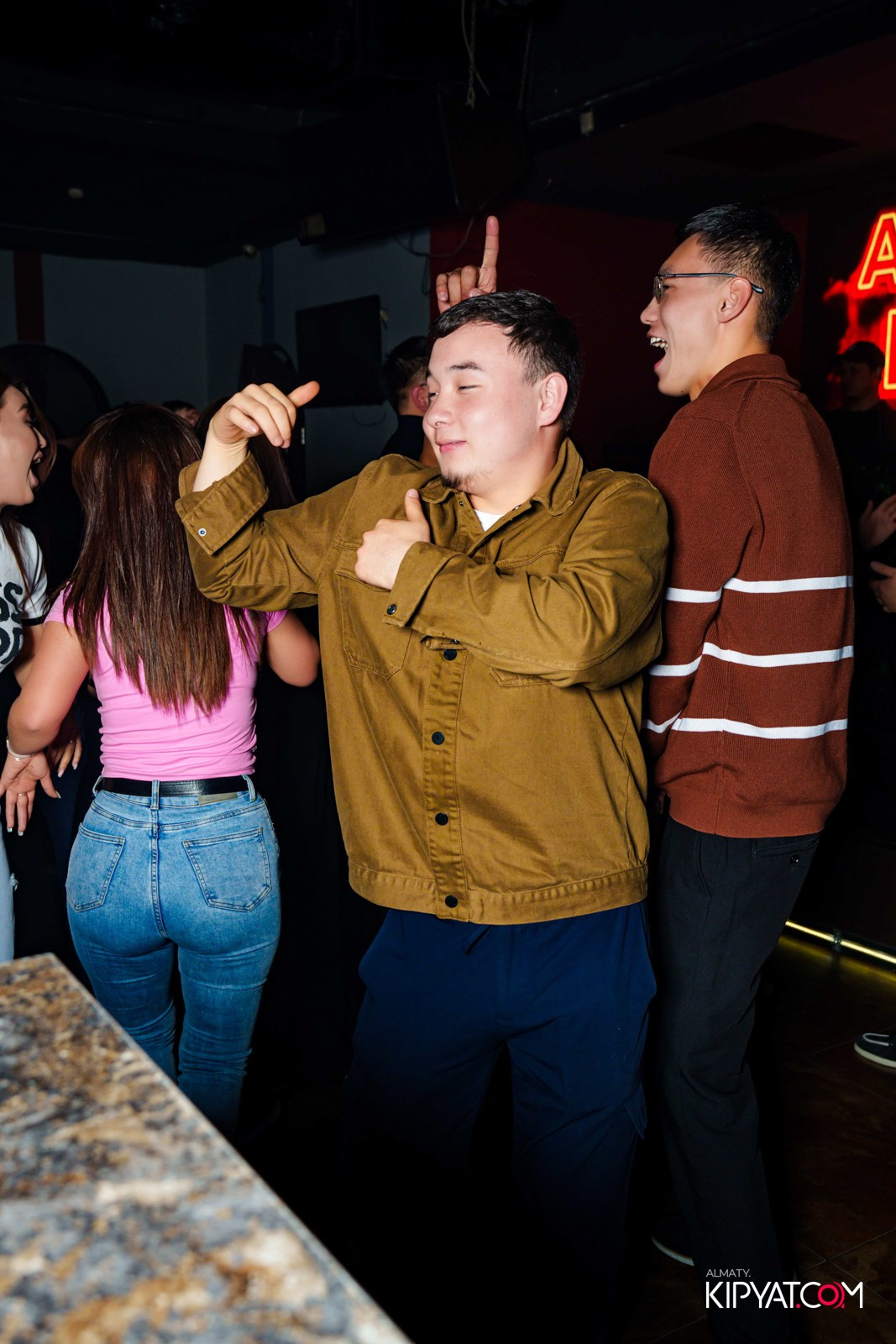 ARAGOSTA. КИПЯТКОМ АЛМАТЫ!