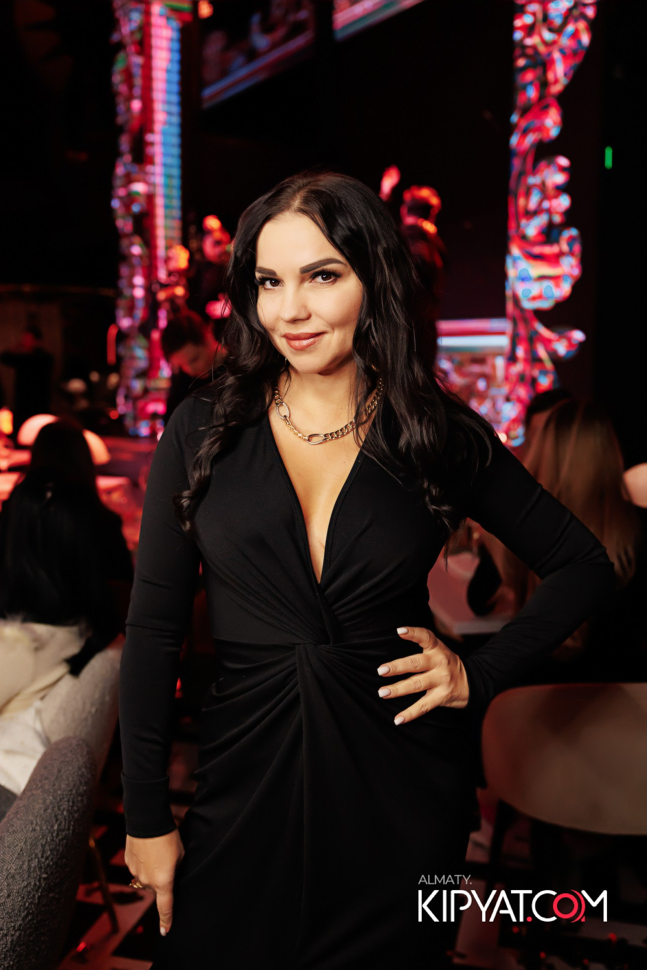 QUEEN. КИПЯТКОМ АЛМАТЫ!