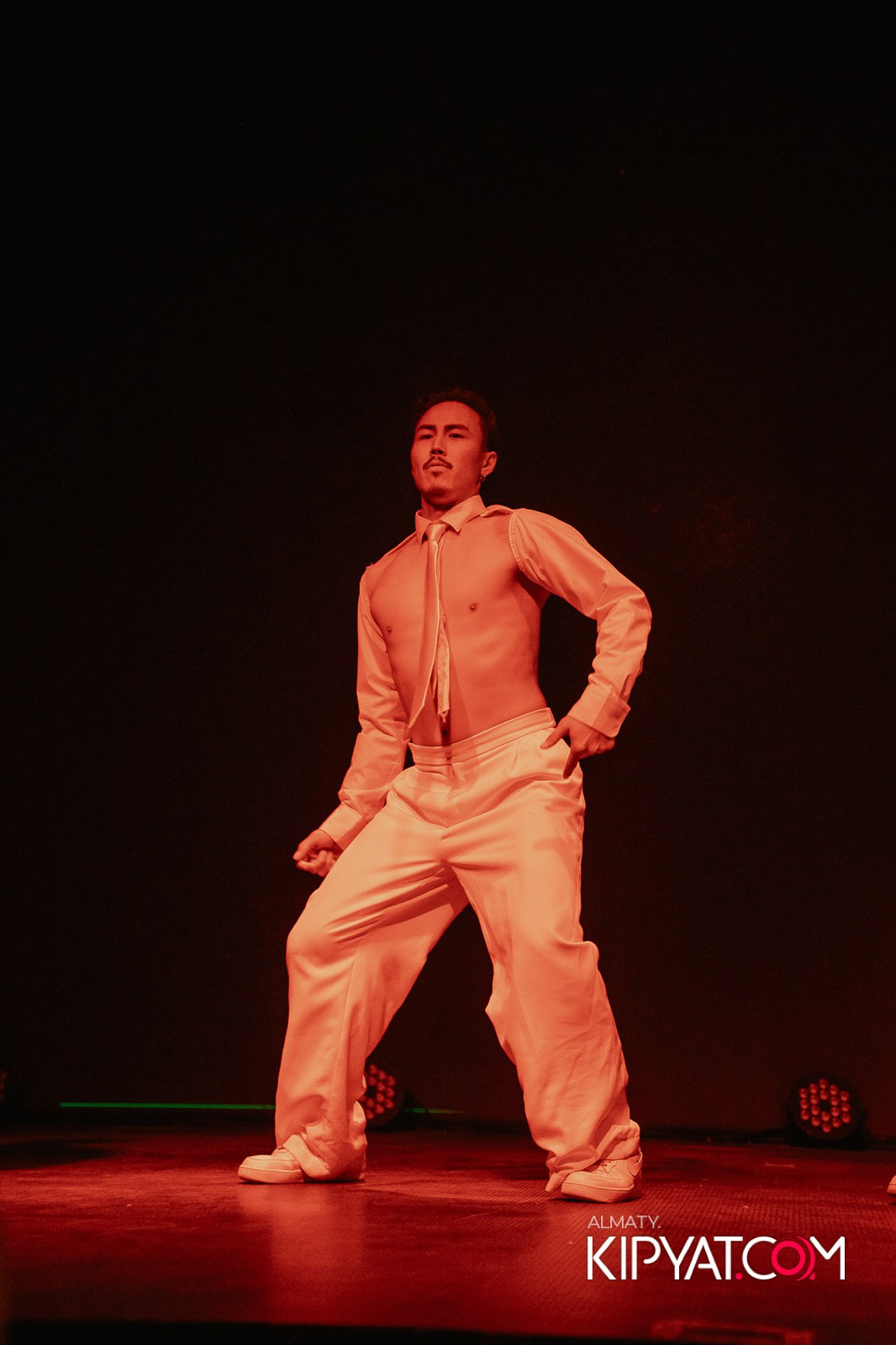 QUEEN. КИПЯТКОМ АЛМАТЫ!