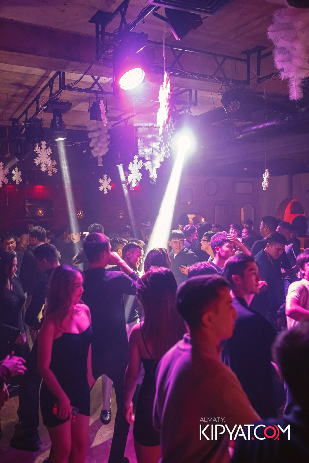 ARAGOSTA. КИПЯТКОМ АЛМАТЫ! Фотосъемка мероприятий в Алматы