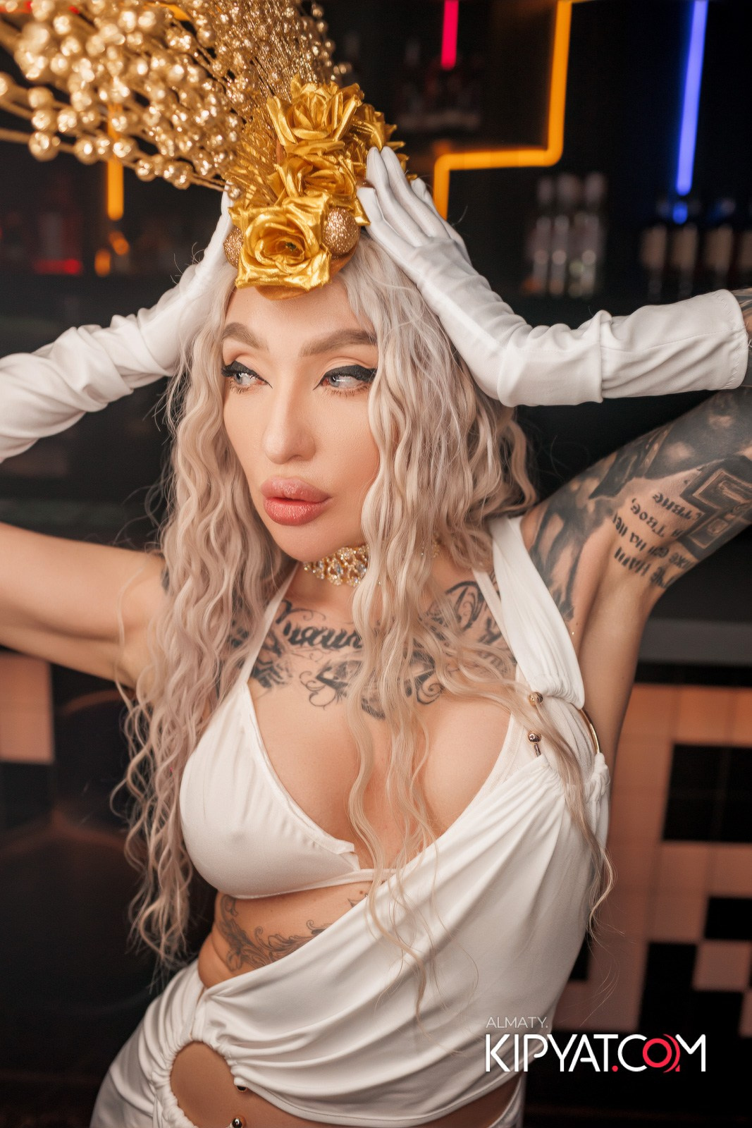 SANTA BARBARA — ПИТ ДЖЕЙСОН (ГР. ПРЕМЬЕР-МИНИСТР) И ИЛЬЯ ЗУДИН (ГР. ДИНАМИТ) НА ПРЕДНОВОГОДНЕЙ ВЕЧЕРИНКЕ. КИПЯТКОМ АЛМАТЫ!