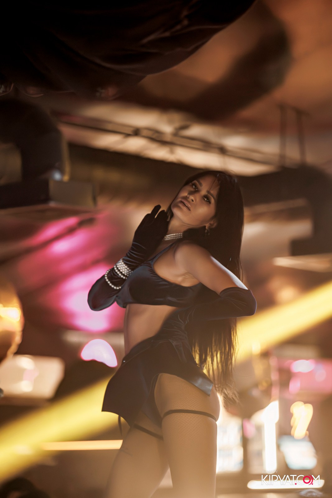 UYAT EMES BAR. КИПЯТКОМ АЛМАТЫ!