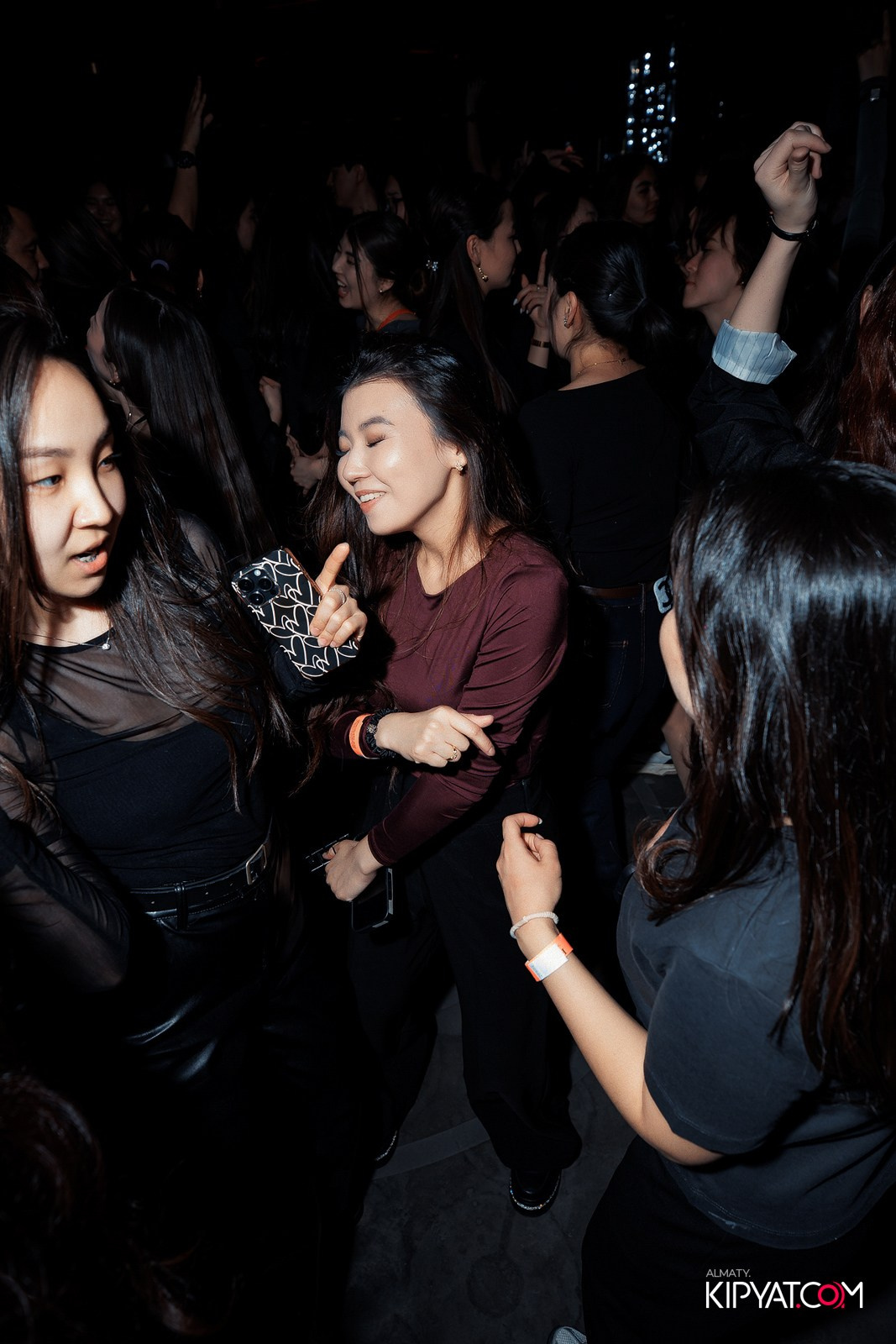 EVENT BAR. КИПЯТКОМ АЛМАТЫ!